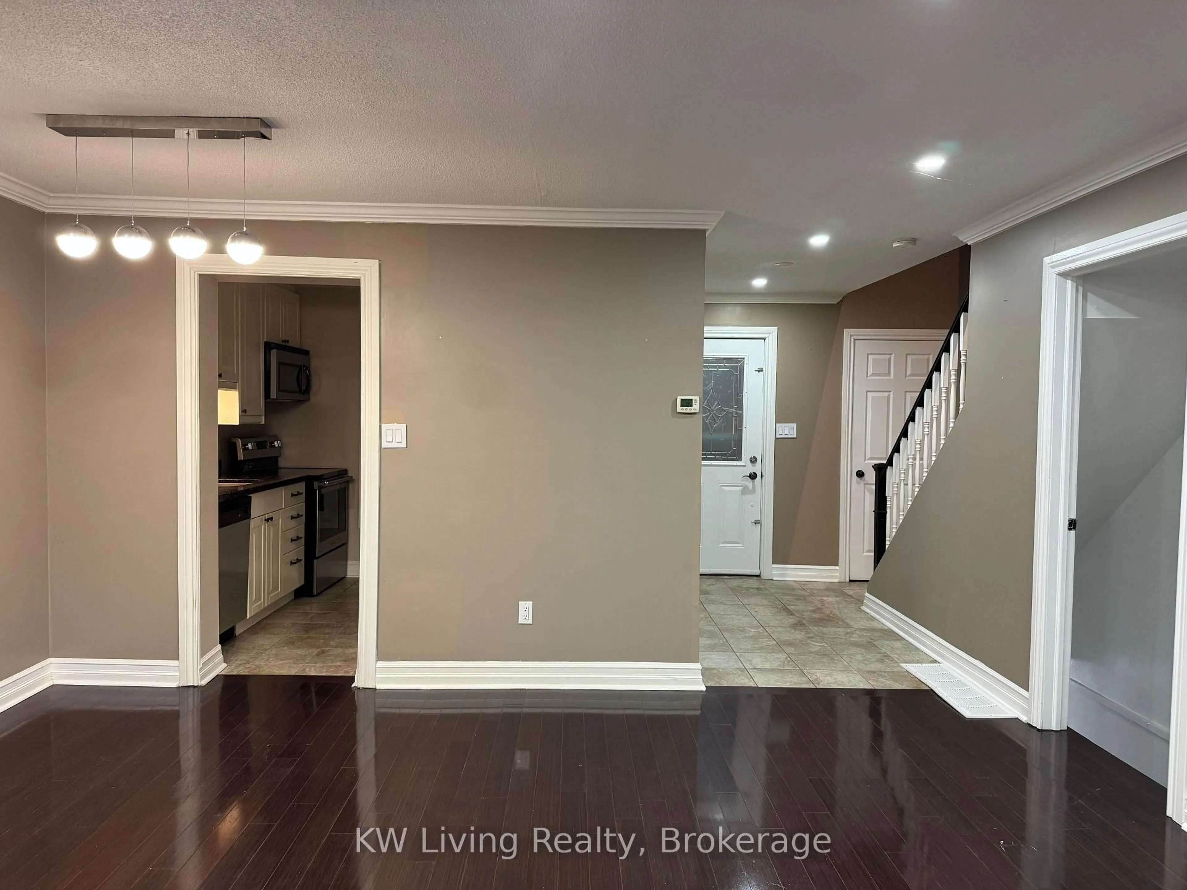 Unknown for 6650 Falconer Dr #107, Mississauga Ontario L5N 1B5