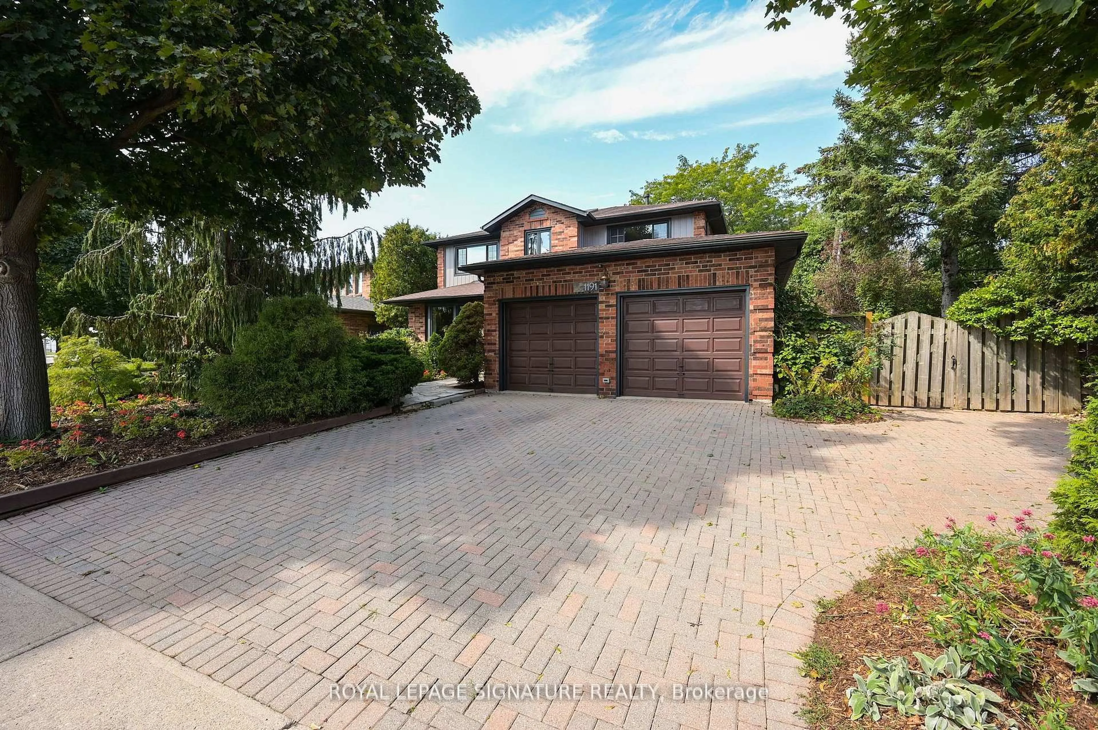 Home with brick exterior material, street for 1191 Grange Rd, Oakville Ontario L6H 1P8