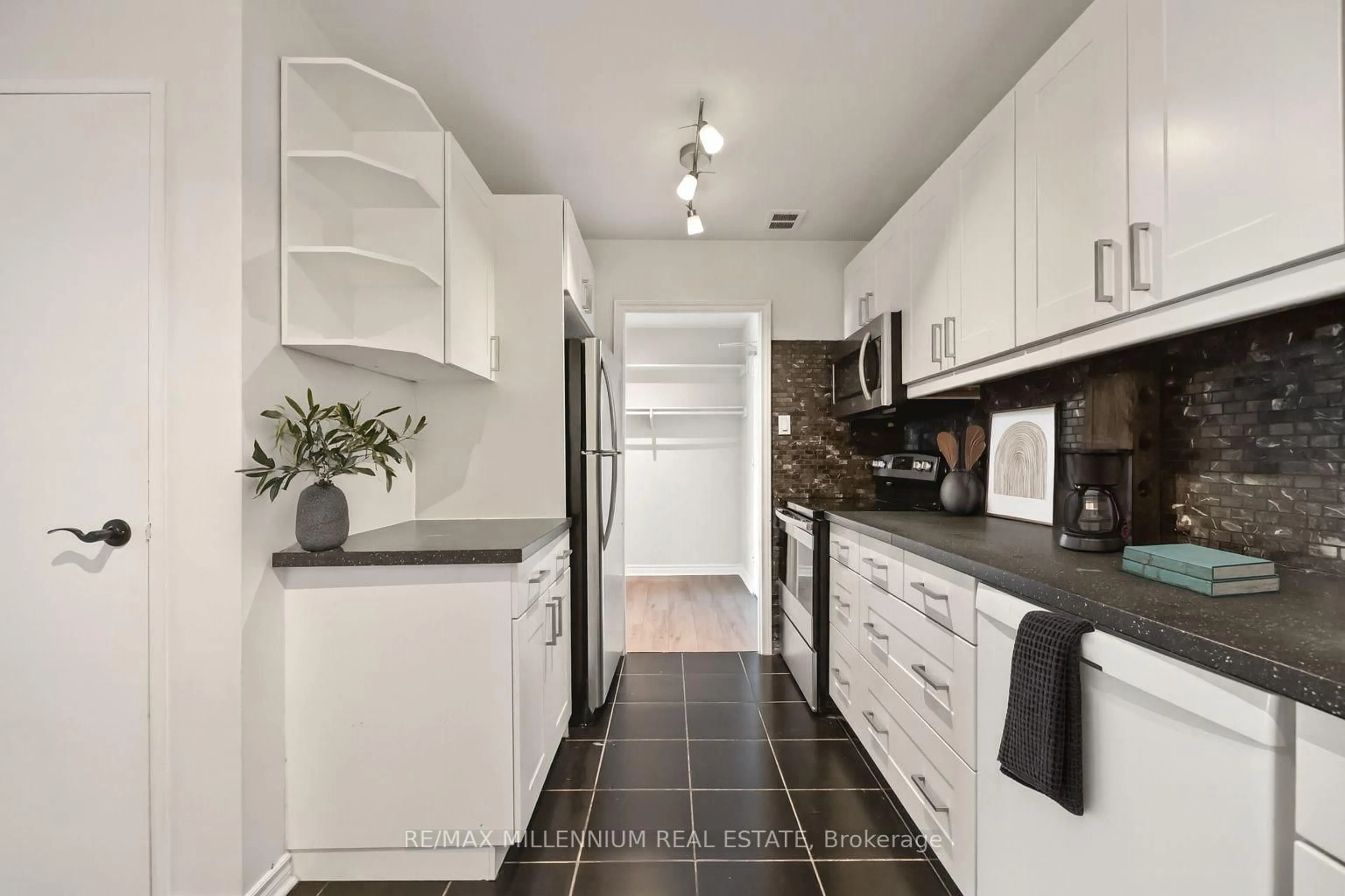 Contemporary kitchen, ceramic/tile floor for 362 The East Mall #1907, Toronto Ontario M9B 6C4