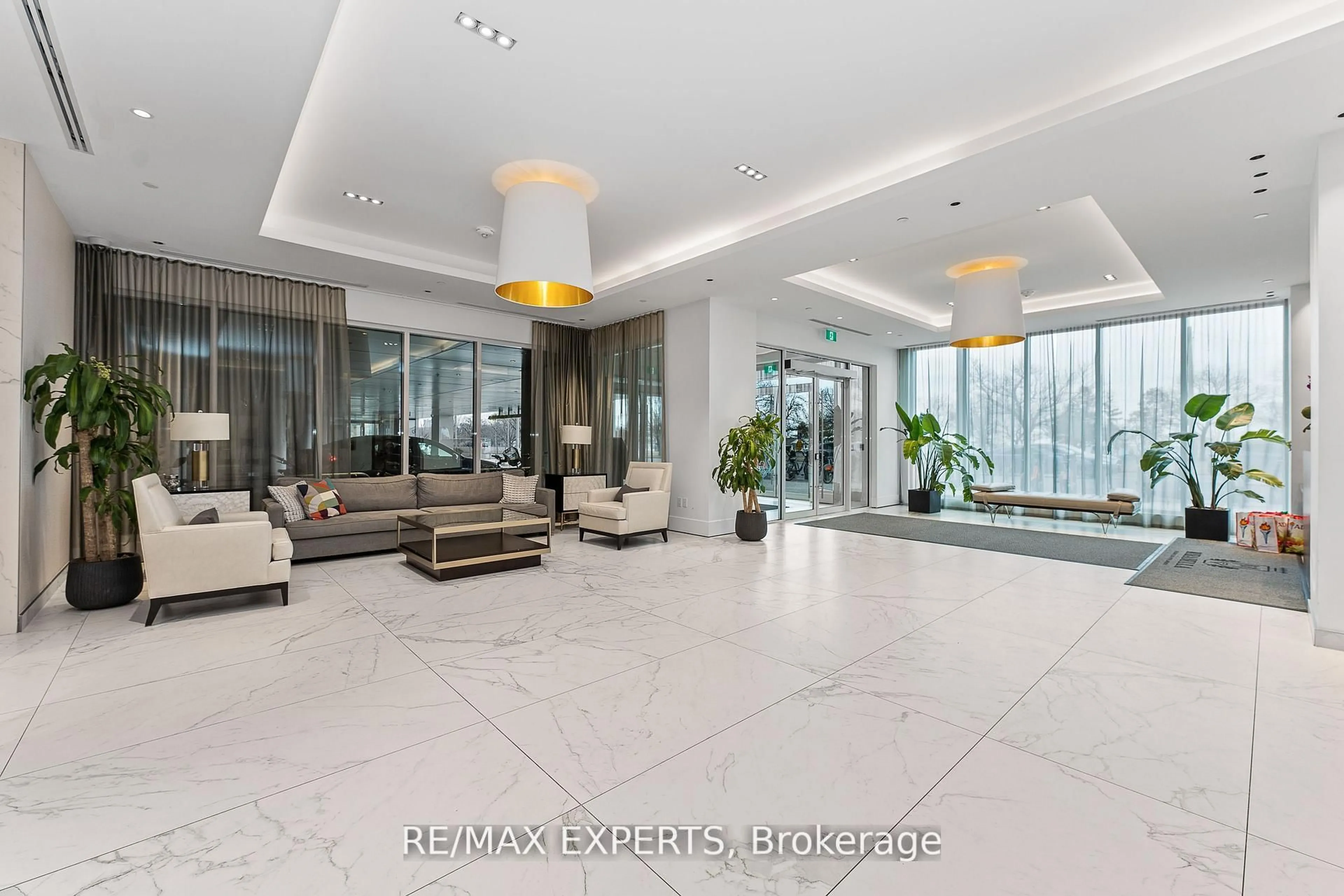 Lobby for 1926 Lake Shore Blvd #2512, Toronto Ontario M6S 1A1
