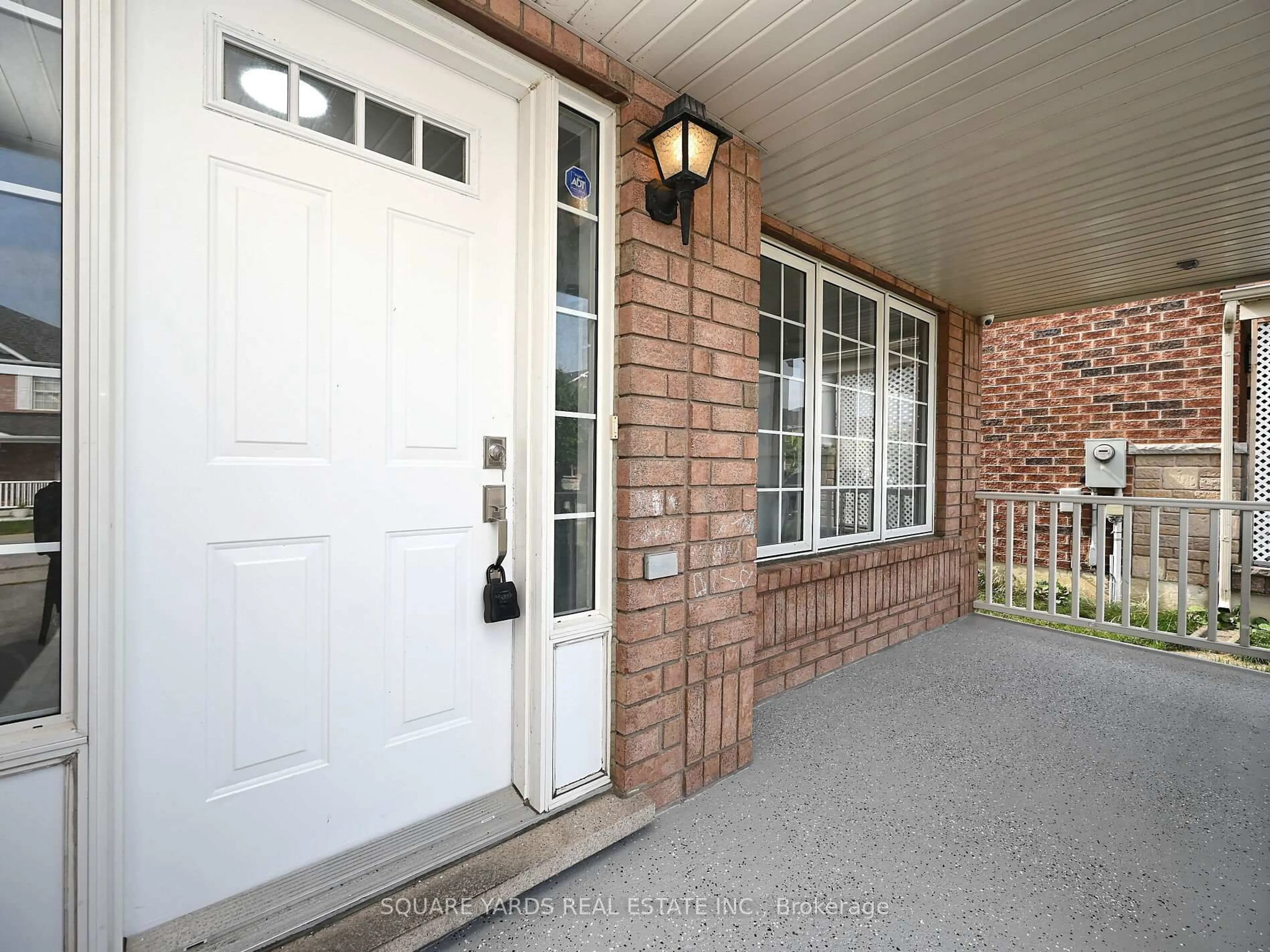 Unknown for 19 Penstock St St, Brampton Ontario L6P 2J6