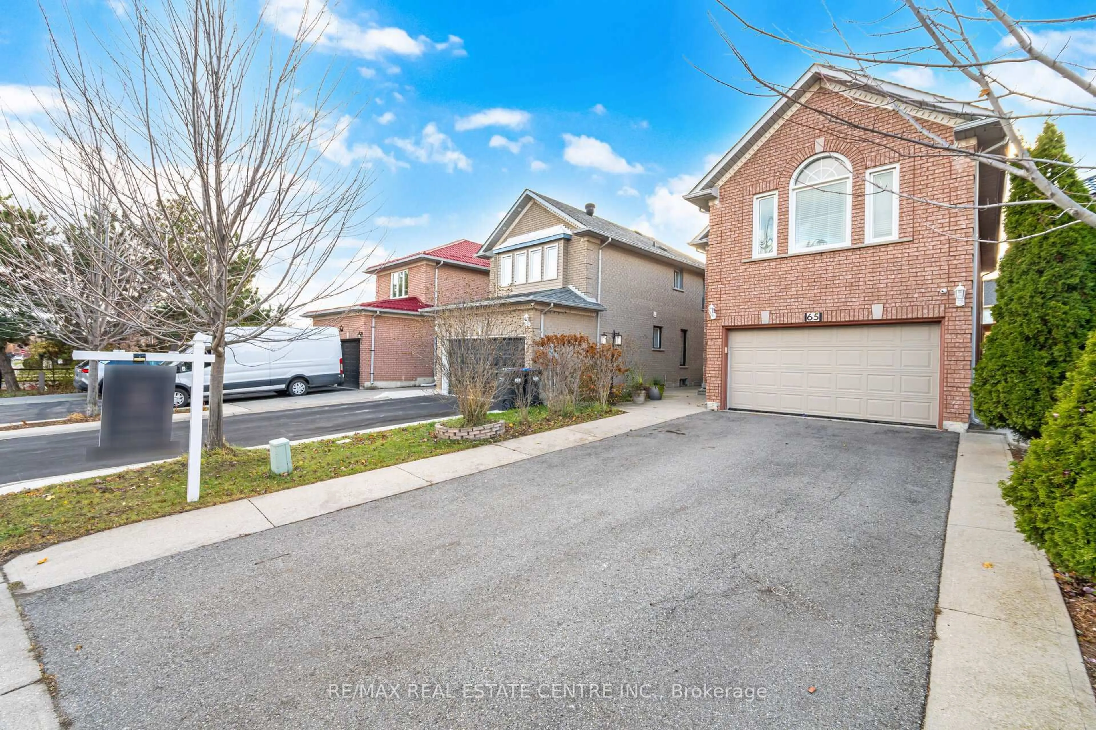 A pic from outside/outdoor area/front of a property/back of a property/a pic from drone, street for 65 Sahara Tr, Brampton Ontario L6R 1P4