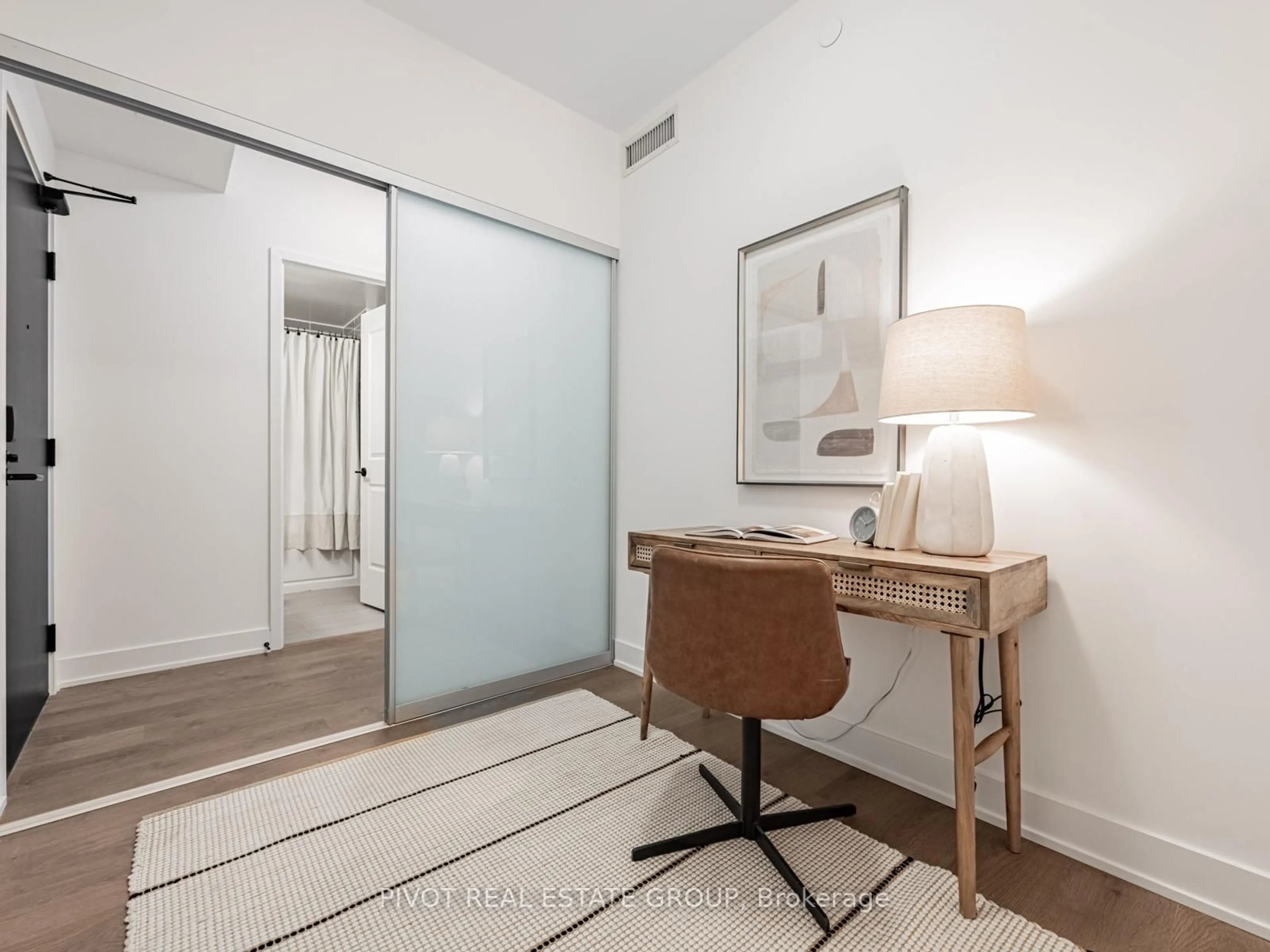 Unknown for 2343 Khalsa Gate #232, Oakville Ontario L6M 0X7