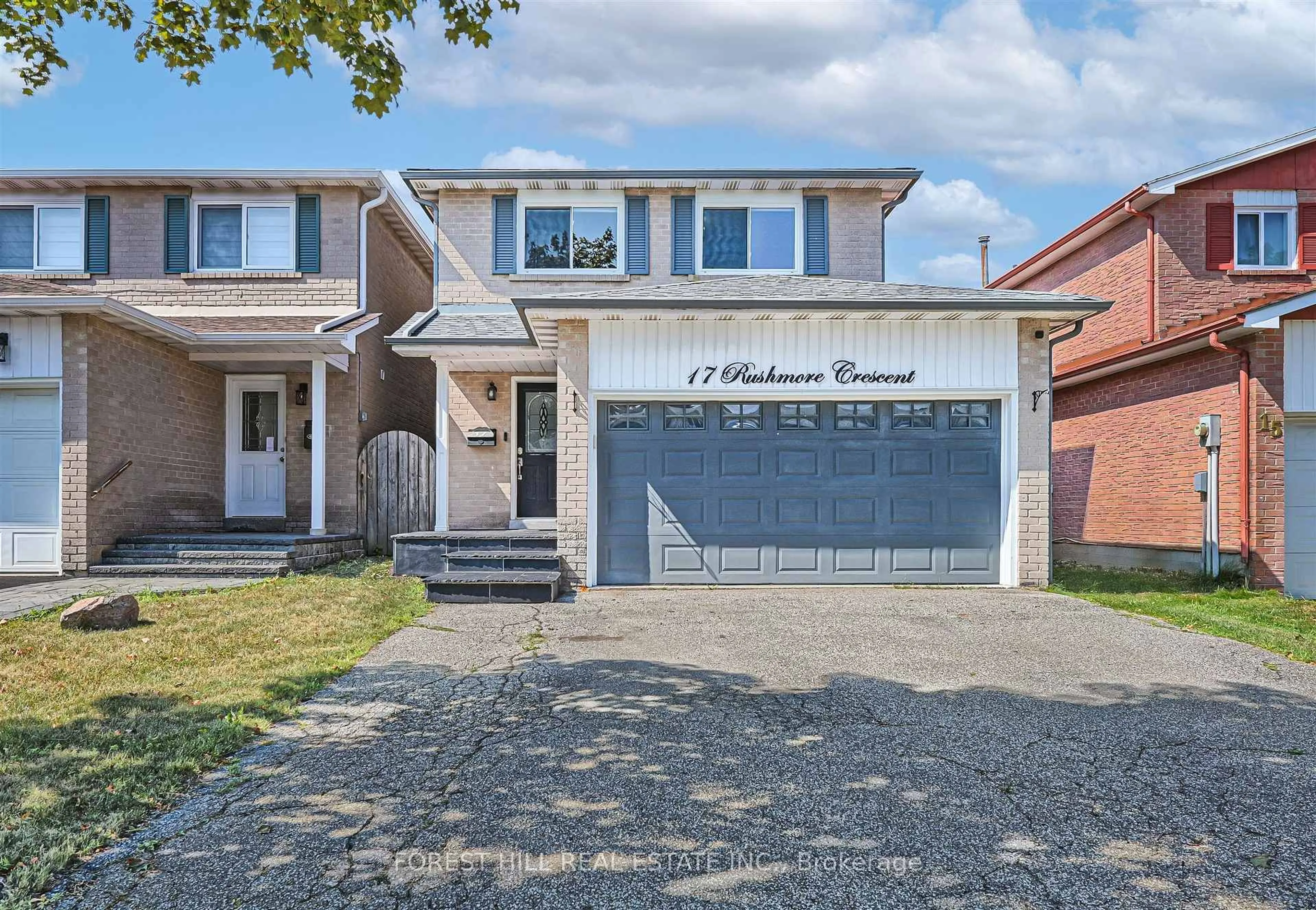 Home with brick exterior material, street for 17 Rushmore Cres, Brampton Ontario L6Z 1R1