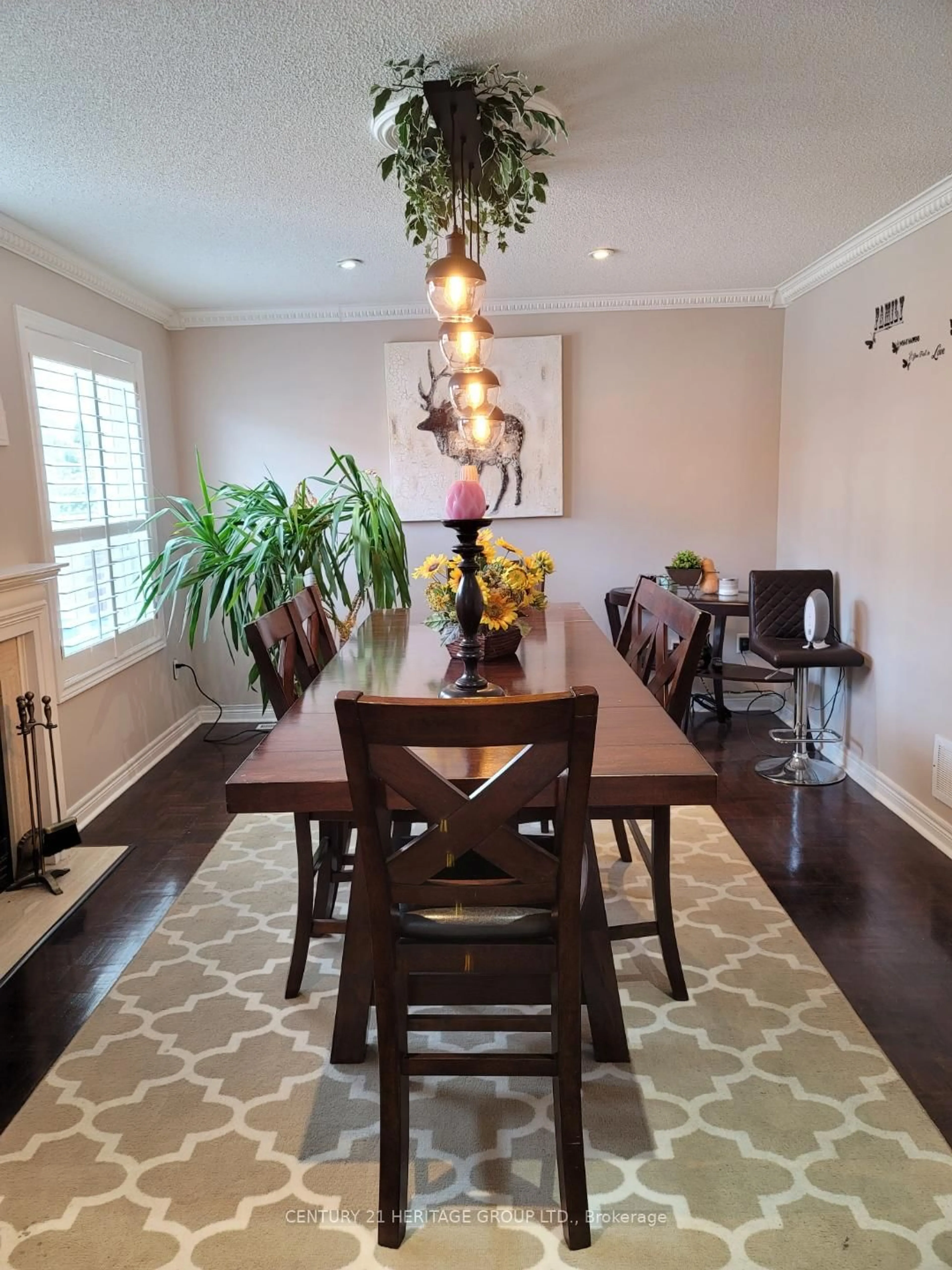 Dining room, wood/laminate floor for 35 Duffield Rd, Brampton Ontario L7A 2P5