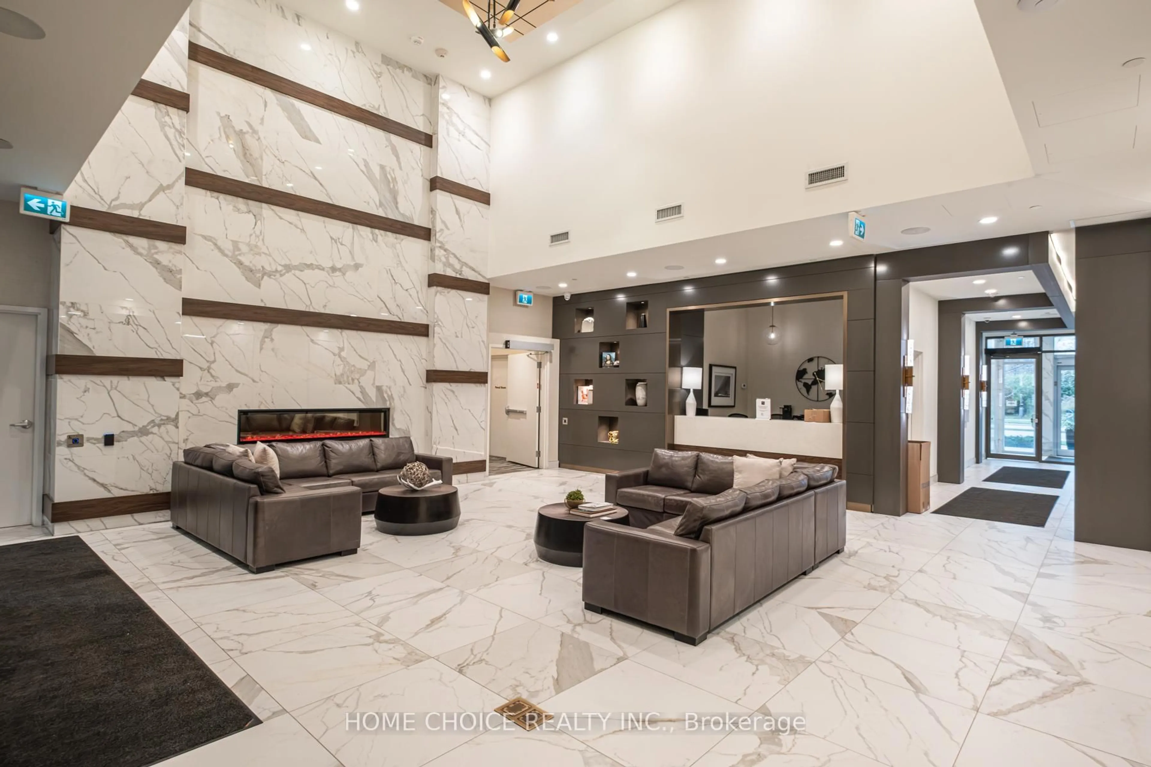Lobby for 1050 Main St #614, Milton Ontario L9T 9M3