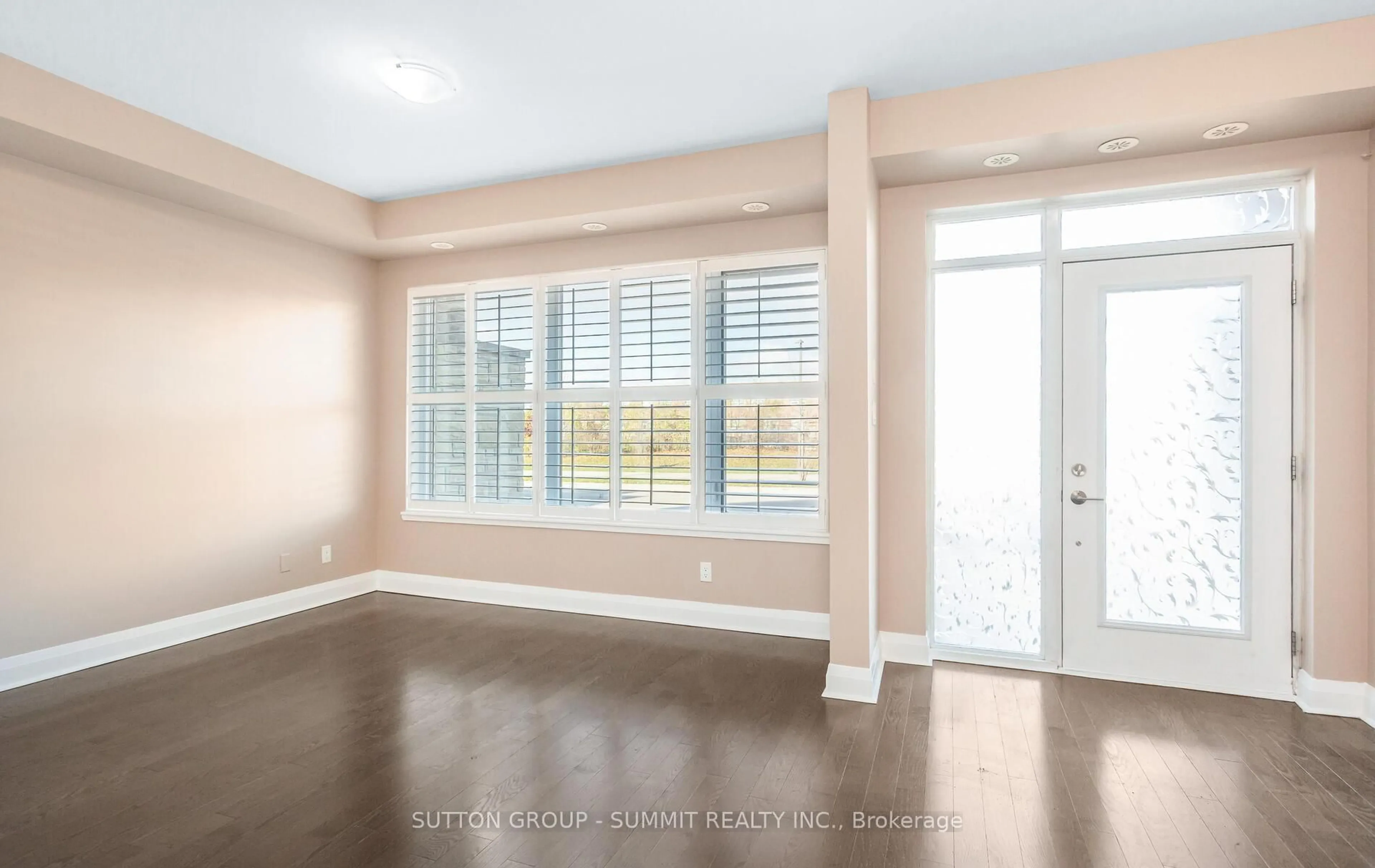 Unknown for 70 Littlecreek Rd #6, Mississauga Ontario L5R 0E9