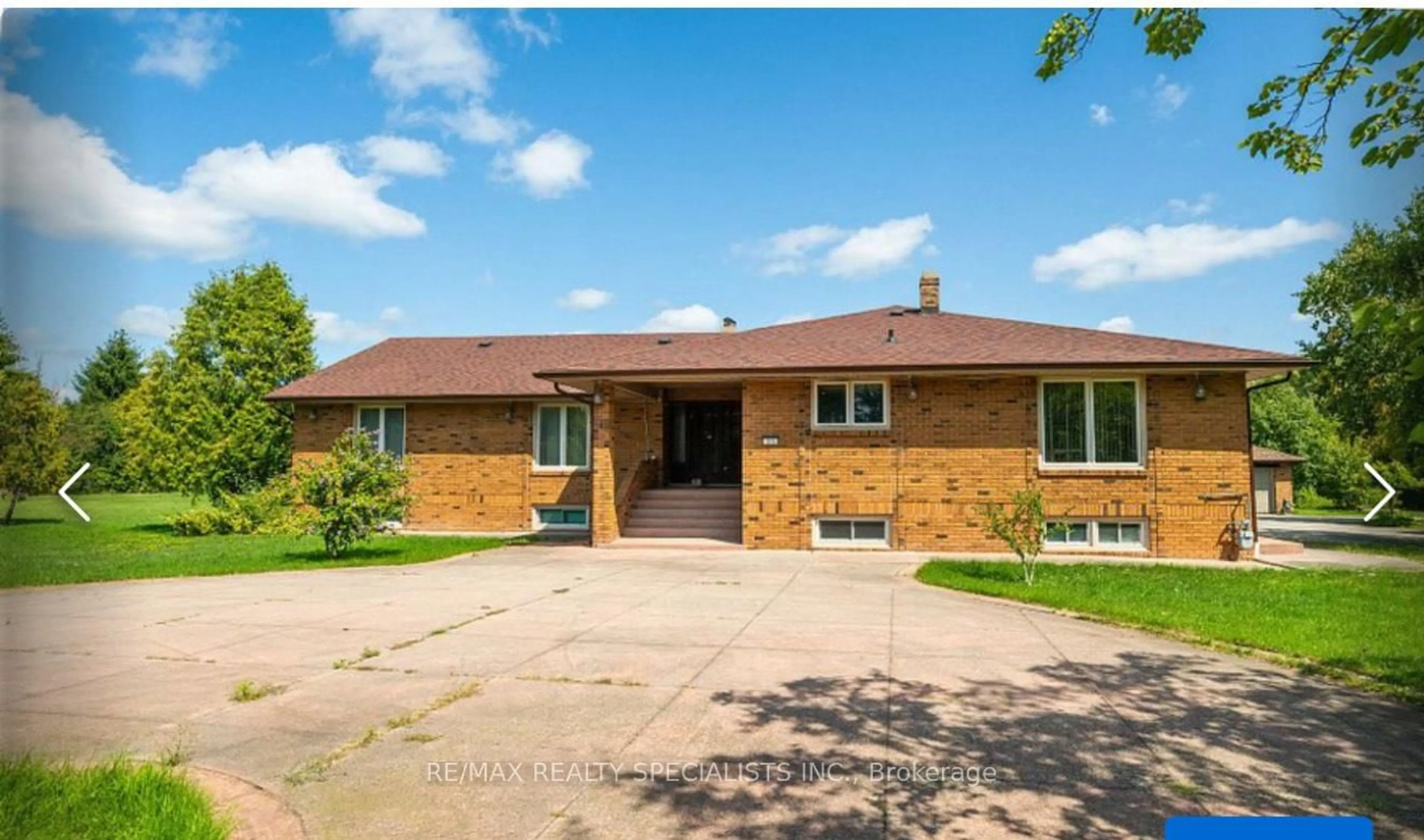 Home with brick exterior material, street for 11 Julian Dr, Brampton Ontario L6P 0L3