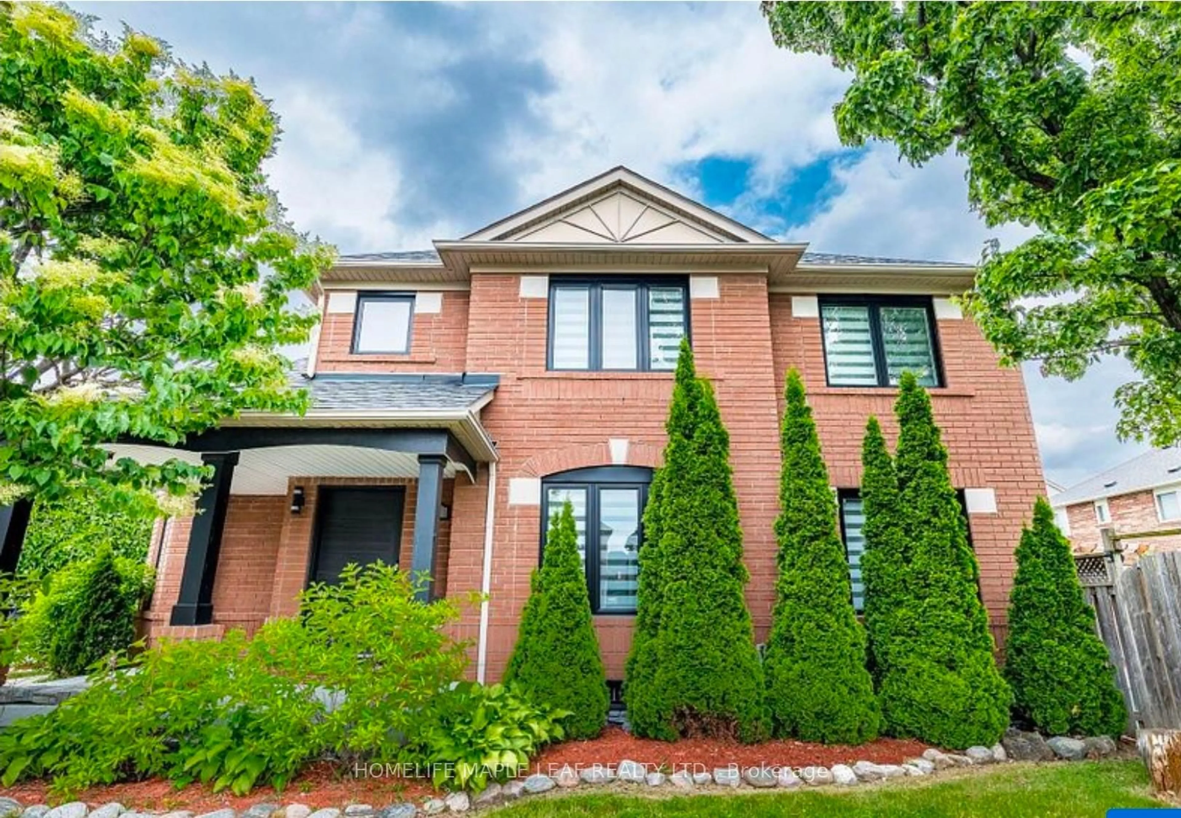 Home with brick exterior material, street for 27 Vista Green Cres, Brampton Ontario L7A 2S4