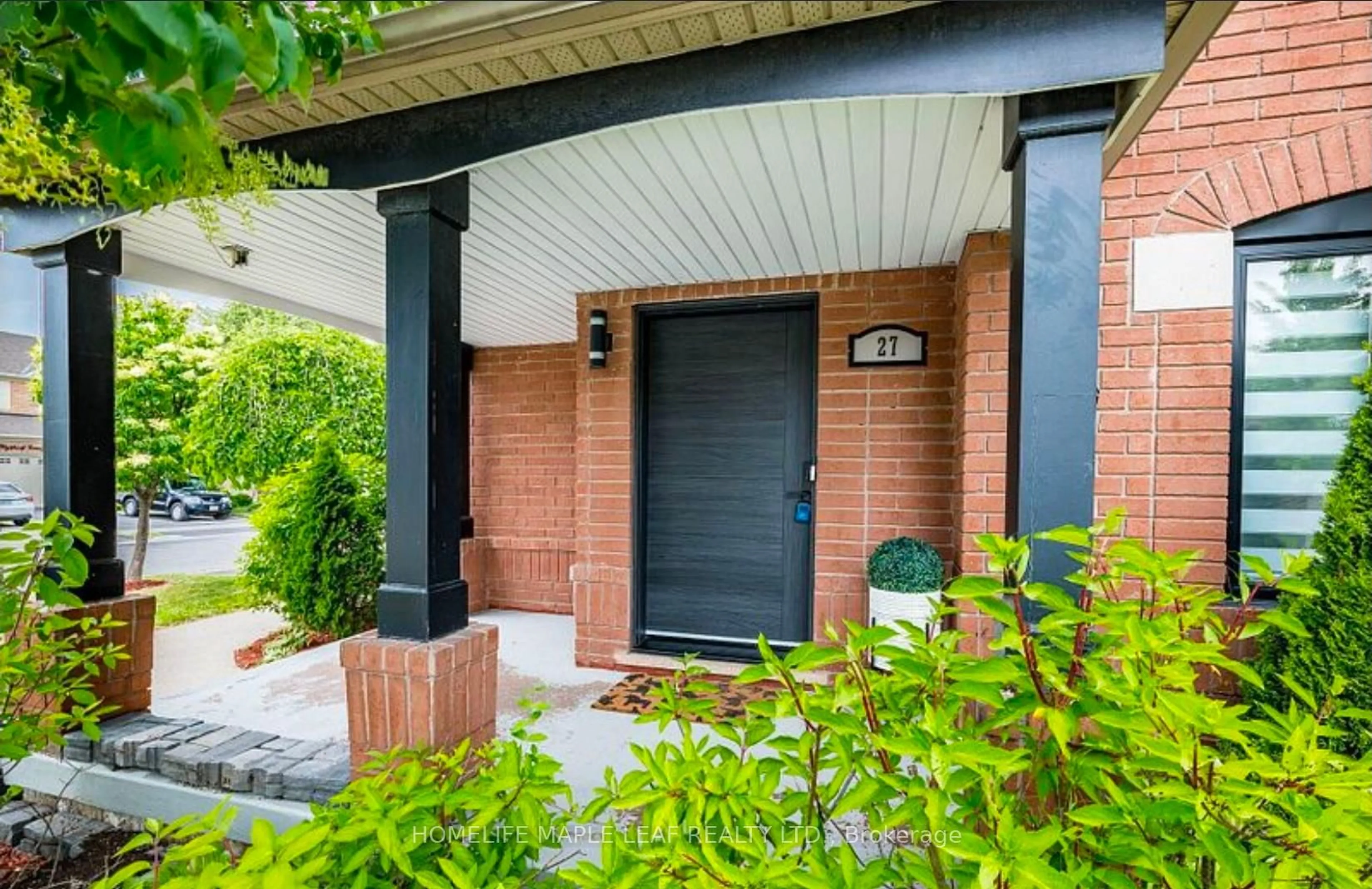 Home with brick exterior material, street for 27 Vista Green Cres, Brampton Ontario L7A 2S4