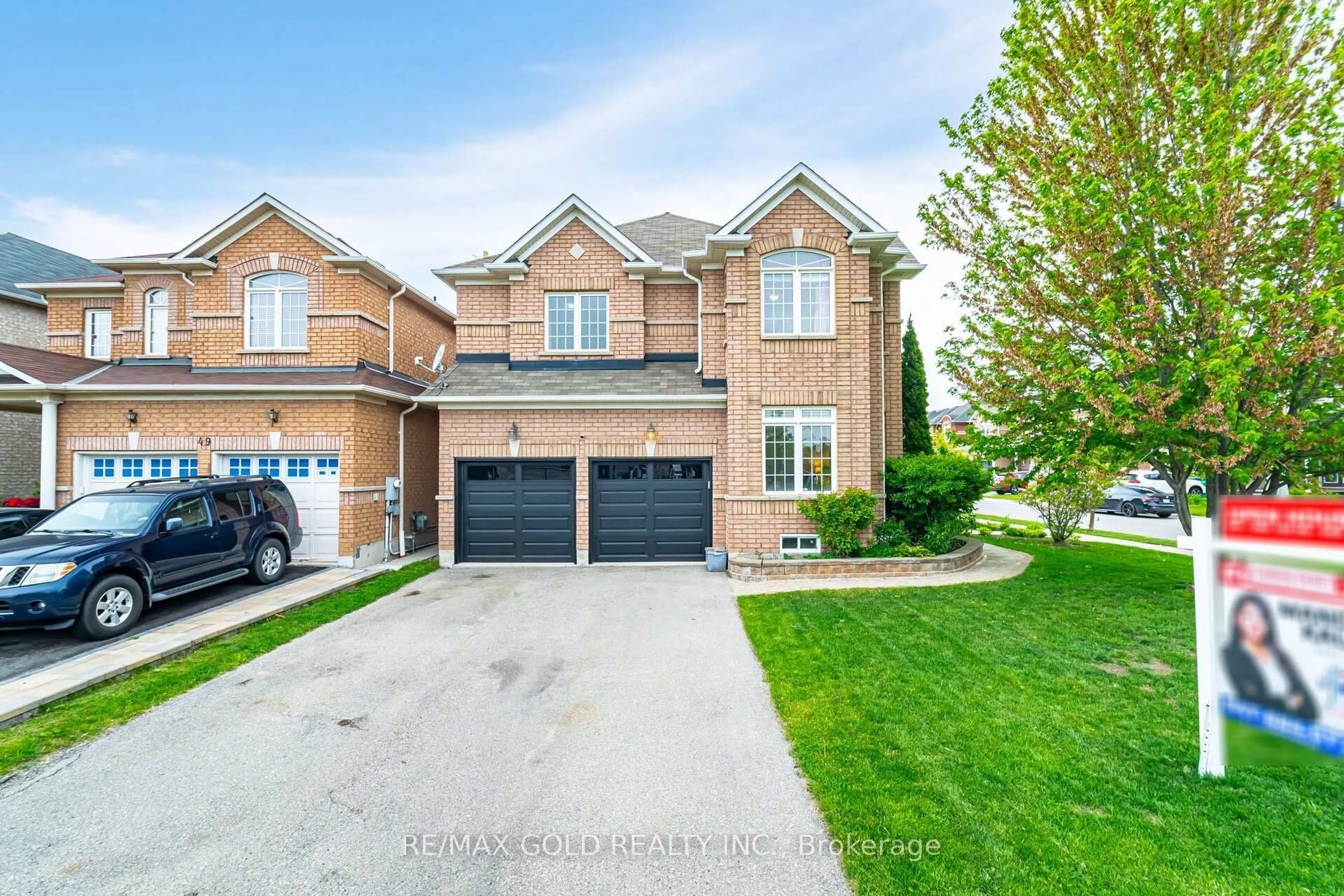 Home with brick exterior material, street for 16 Larkberry Rd, Brampton Ontario L6X 0R7