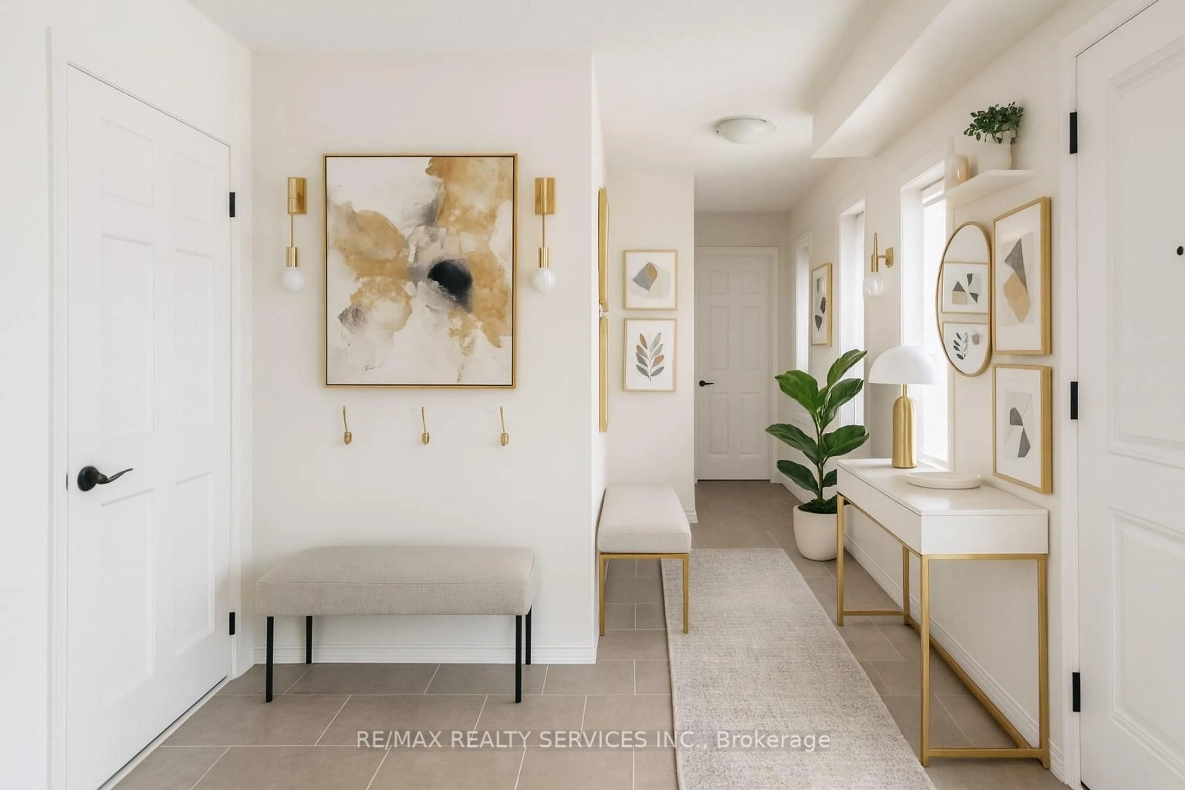 Indoor entryway for 144 Baffin Cres, Brampton Ontario L7A 0C7