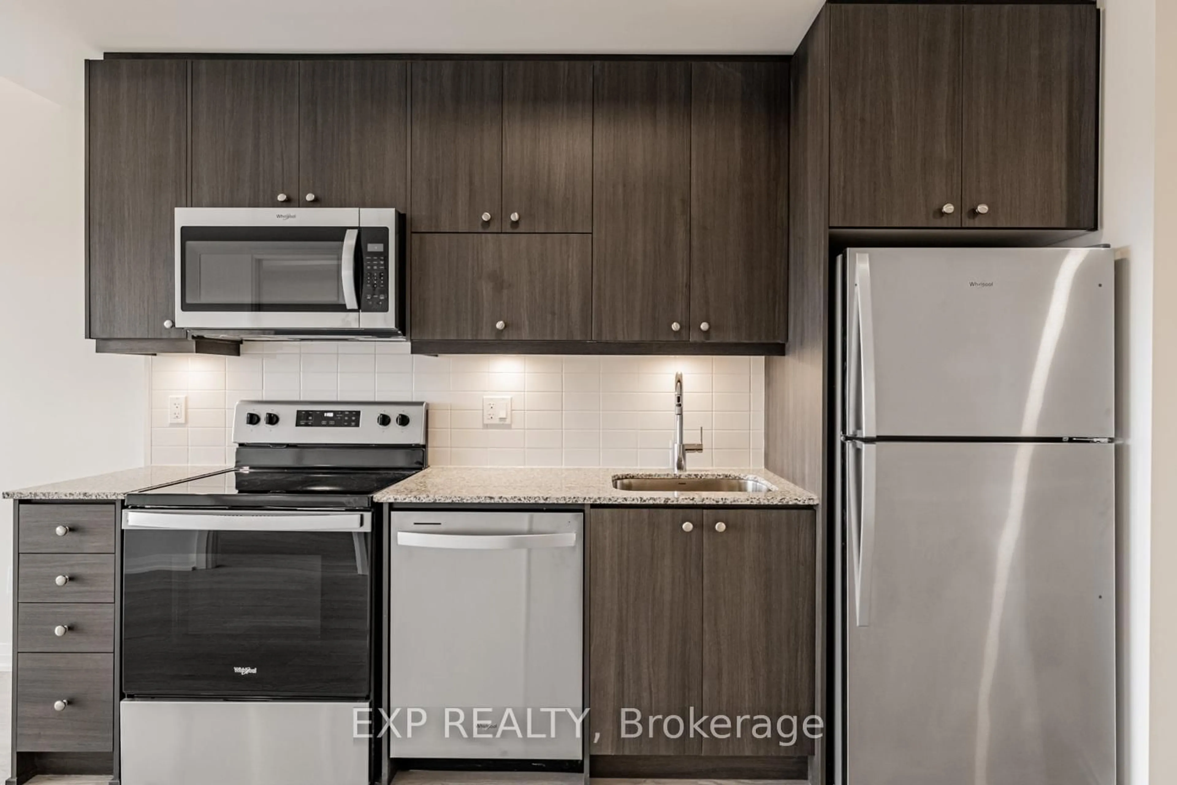 Standard kitchen, unknown for 3006 WILLIAM CUTMORE Blvd #PH1210, Oakville Ontario L6H 8A4