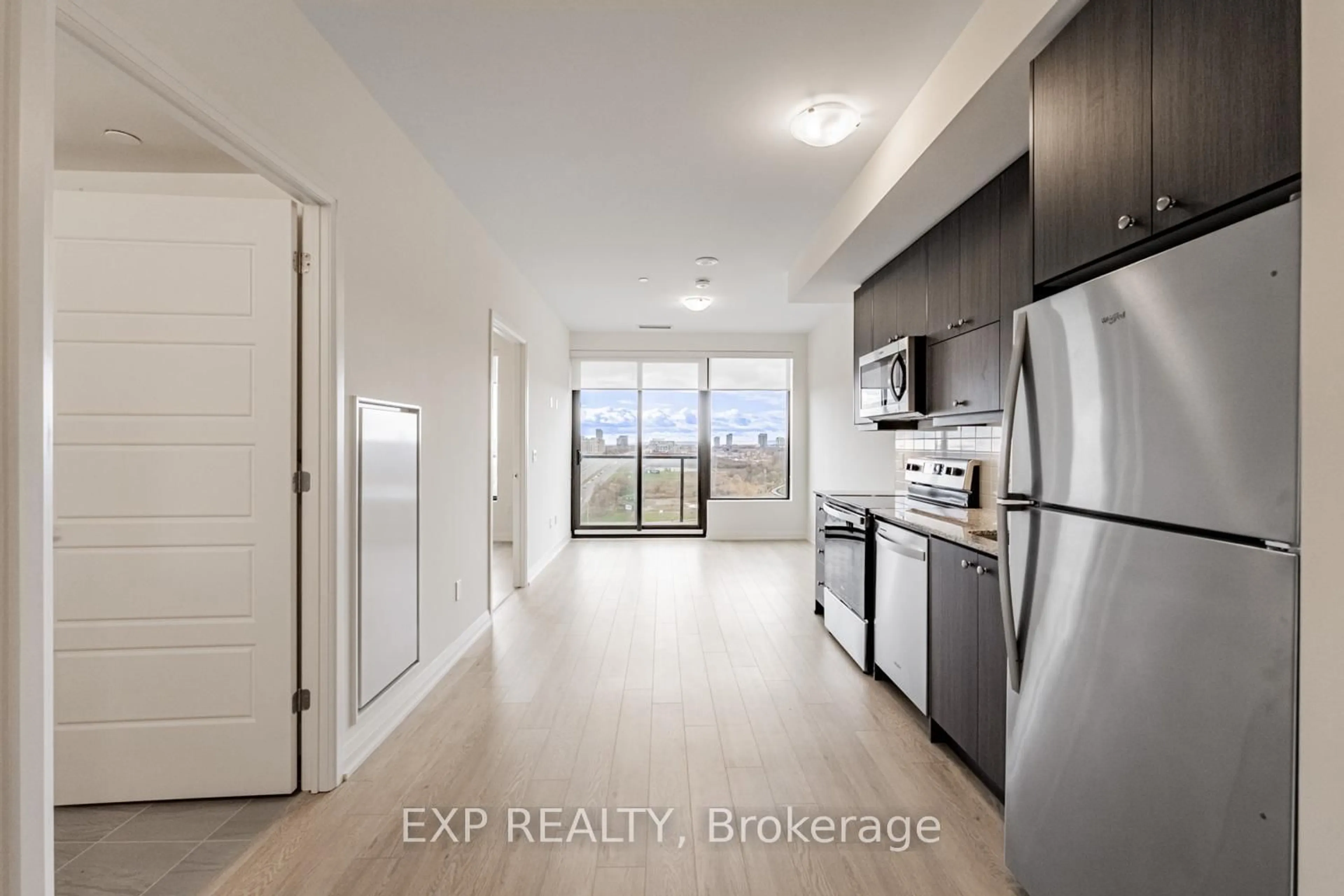 Unknown for 3006 WILLIAM CUTMORE Blvd #PH1210, Oakville Ontario L6H 8A4