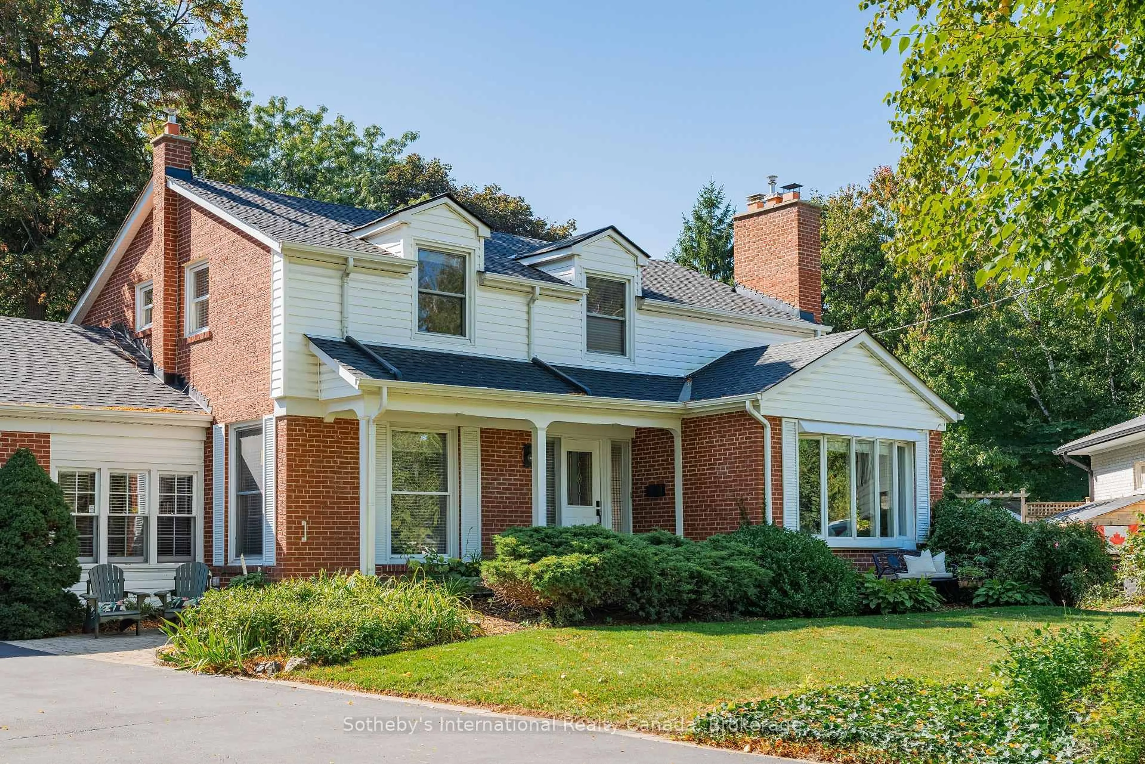 Home with brick exterior material, street for 1662 Bramsey Dr, Mississauga Ontario L5J 2H6