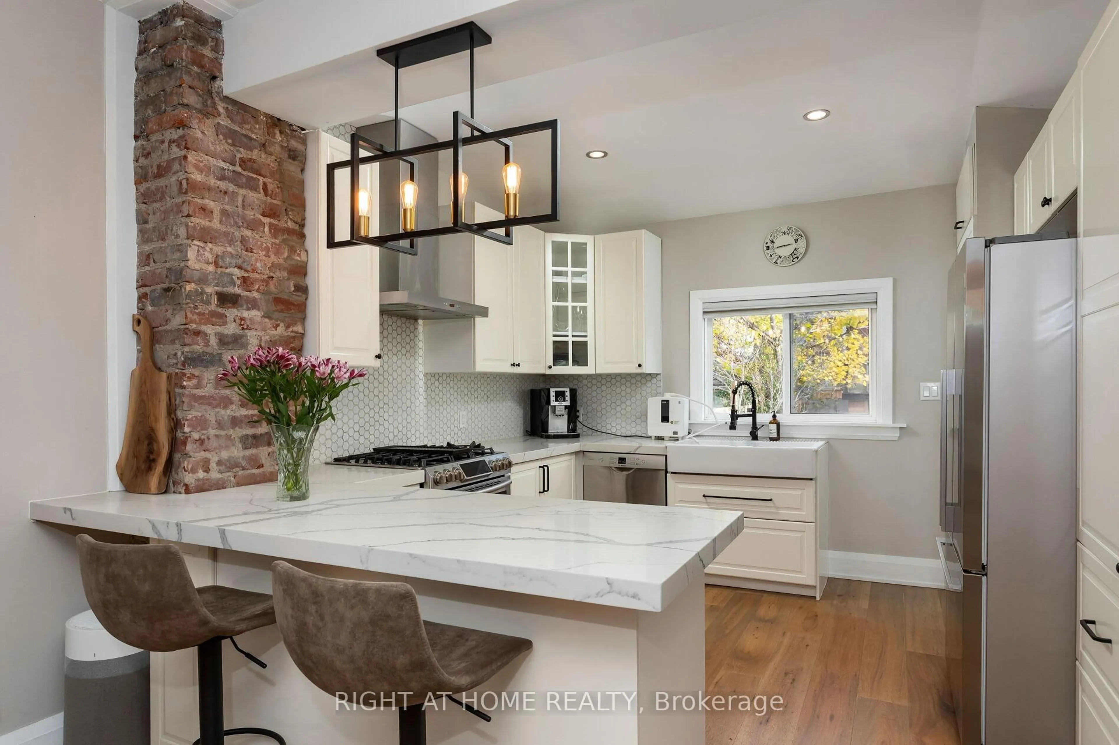 Open concept kitchen, unknown for 171 Islington Ave, Toronto Ontario M8V 3B8