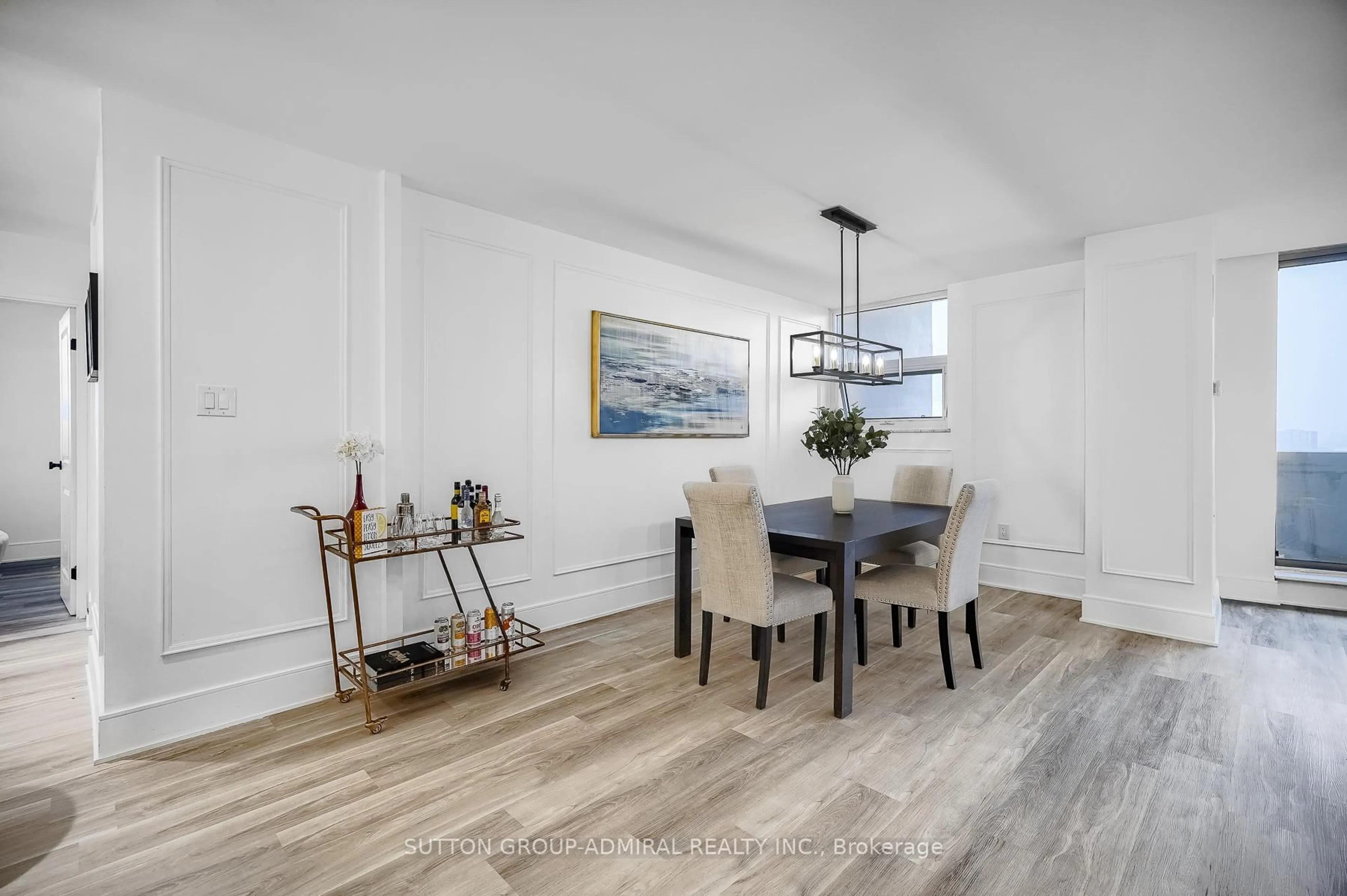 Dining room, wood/laminate floor for 299 Mill Rd #PH3, Toronto Ontario M9C 4V9