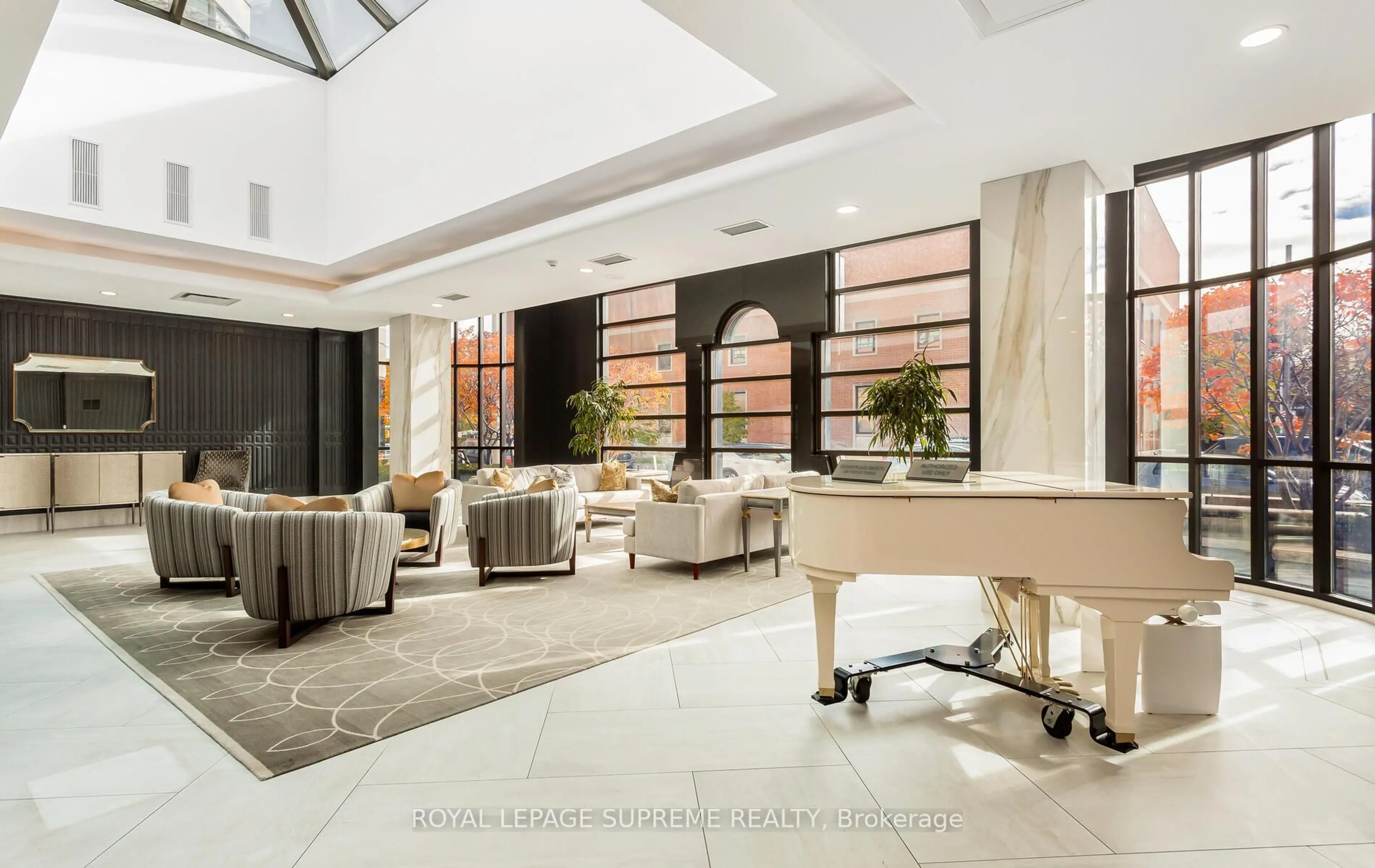 Lobby for 1 Aberfoyle Cres #1007, Toronto Ontario M8X 2X8