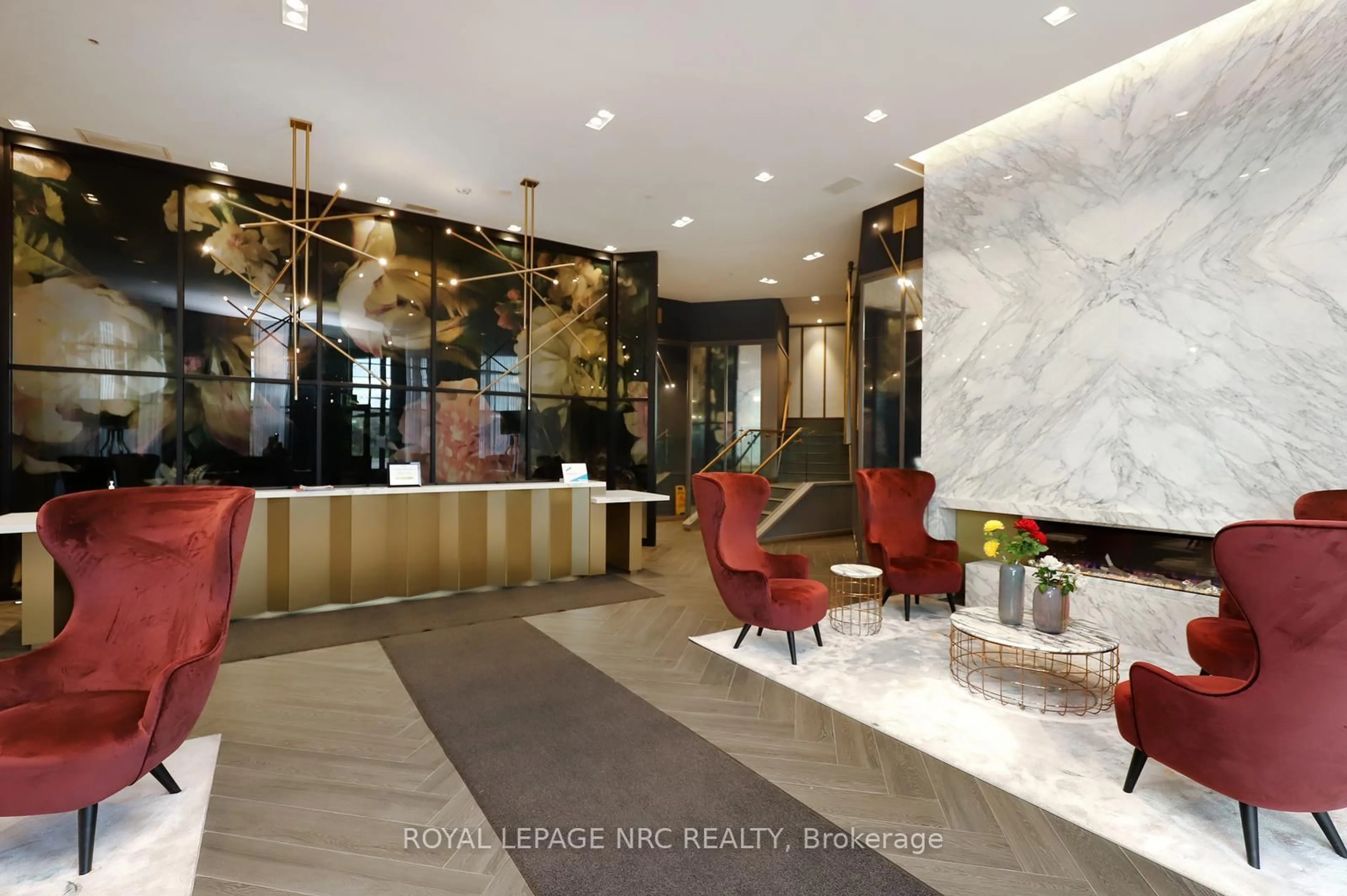 Lobby for 405 Dundas St #PH02, Oakville Ontario L6M 5P9