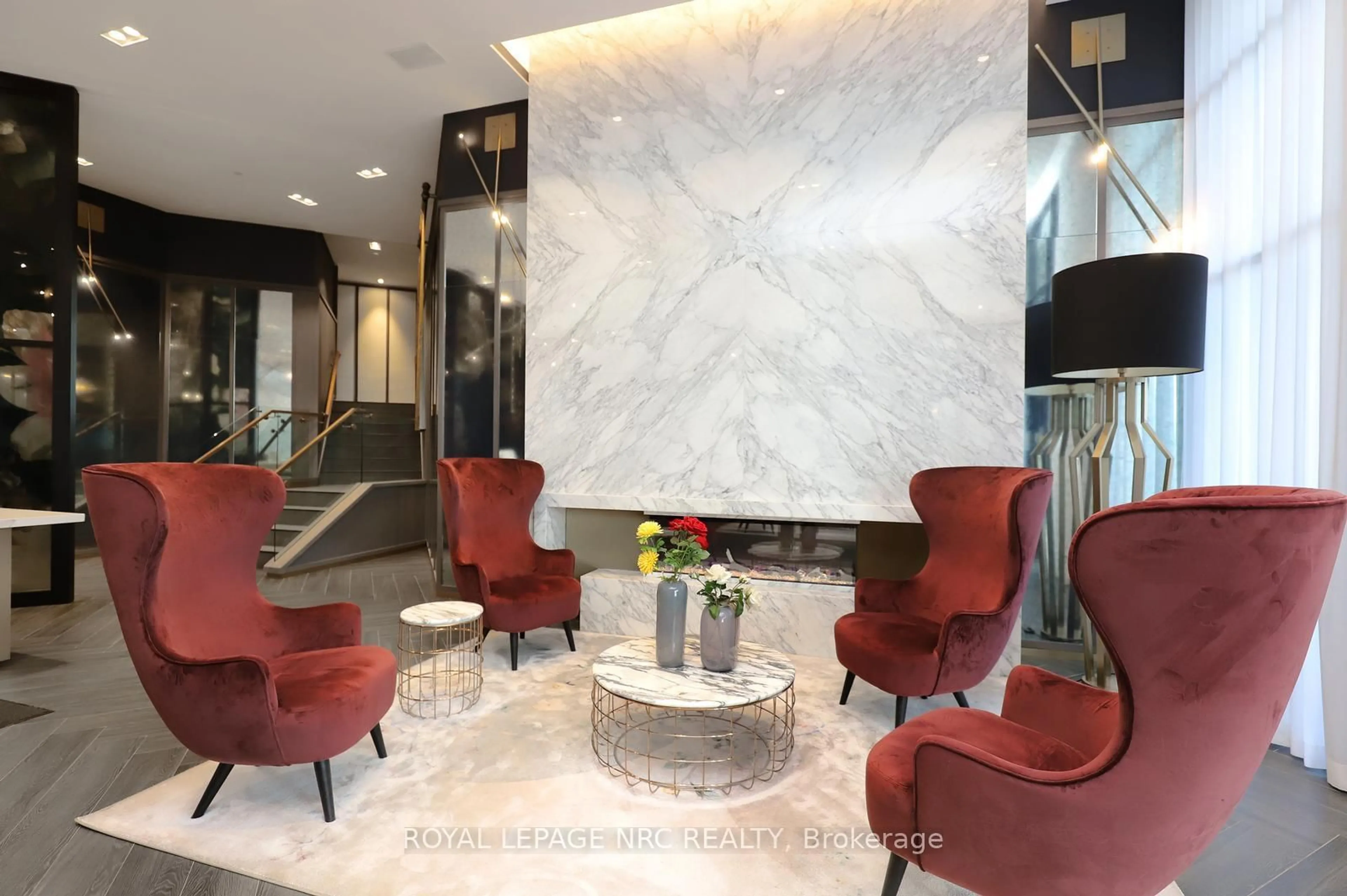Lobby for 405 Dundas St #PH02, Oakville Ontario L6M 5P9