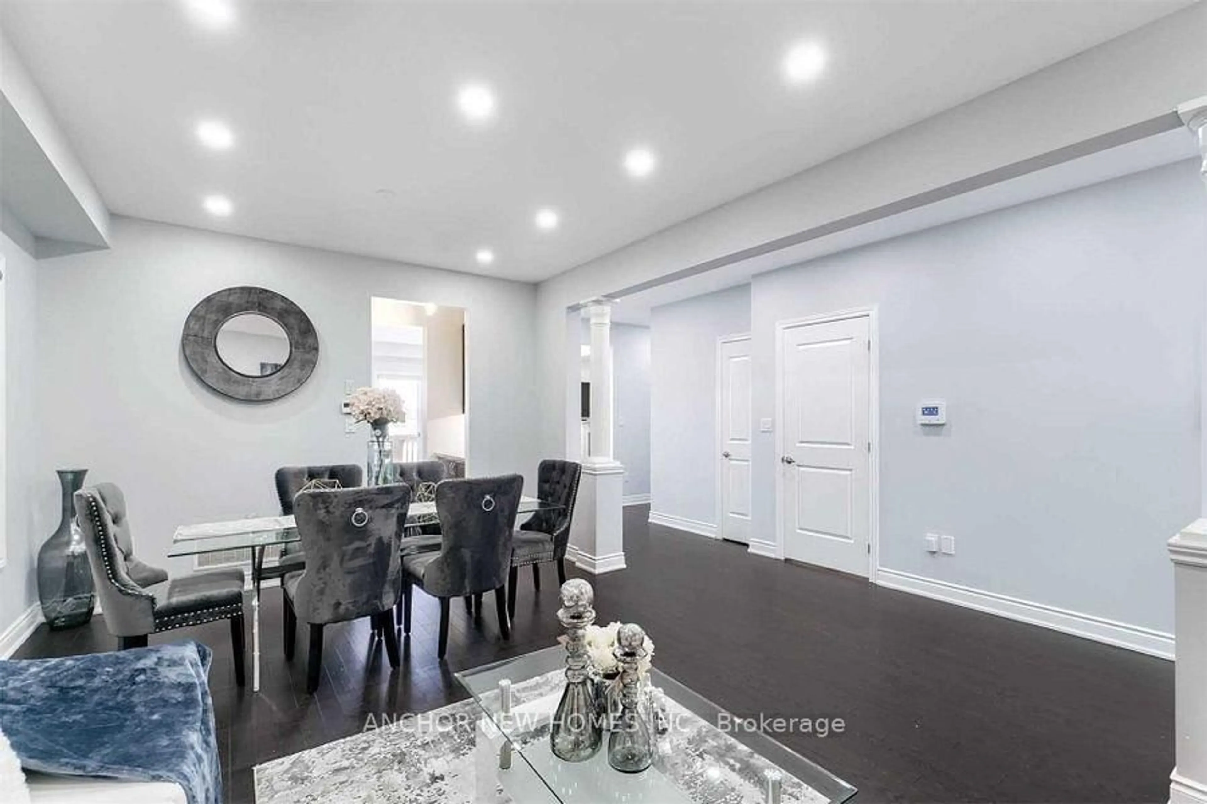 Dining room, unknown for 48 Yarmouth St, Brampton Ontario L7A 4X4