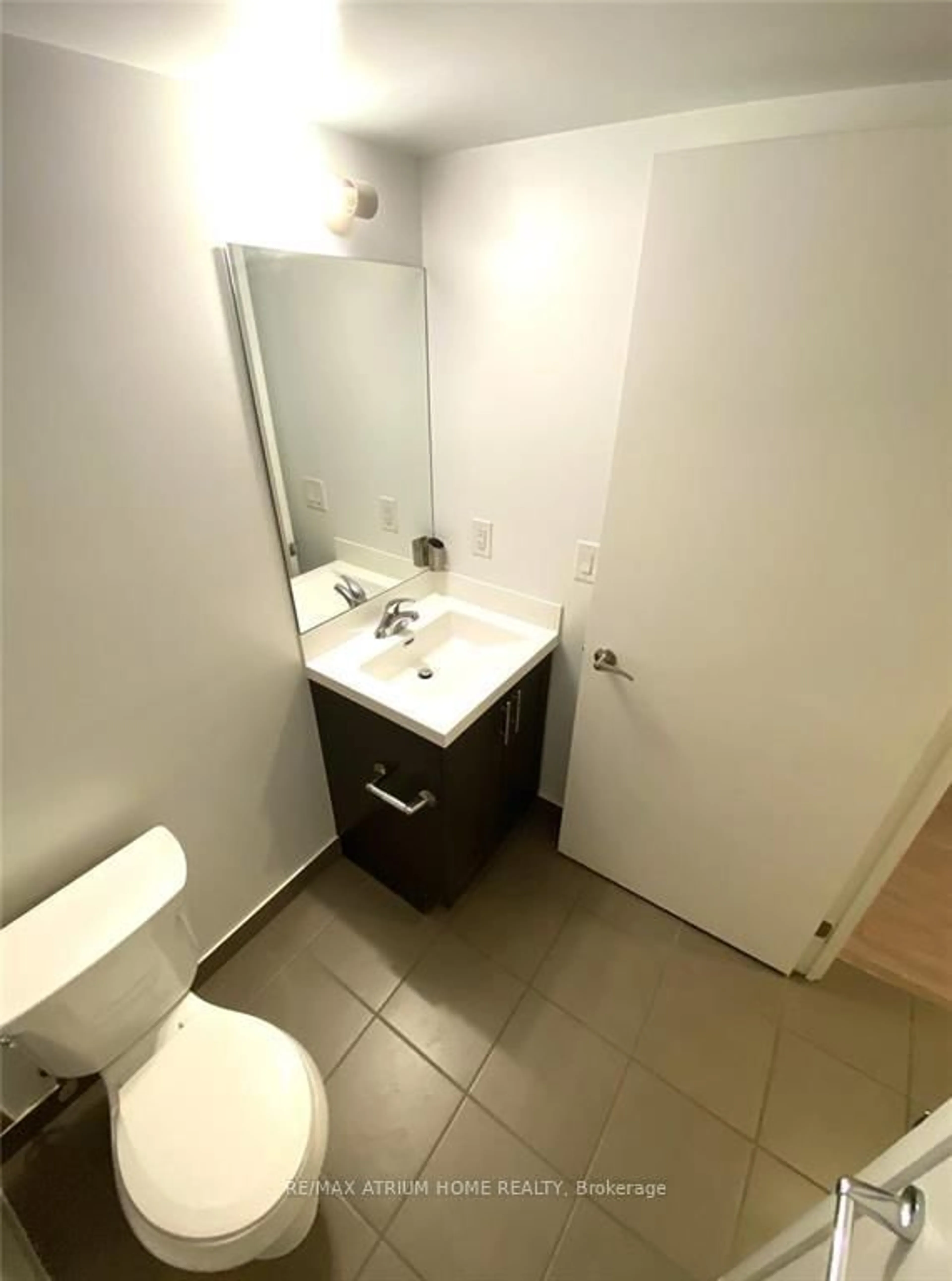 Standard bathroom, floor is not visible for 800 Lawrence Ave #1818, Toronto Ontario M6A 1C3