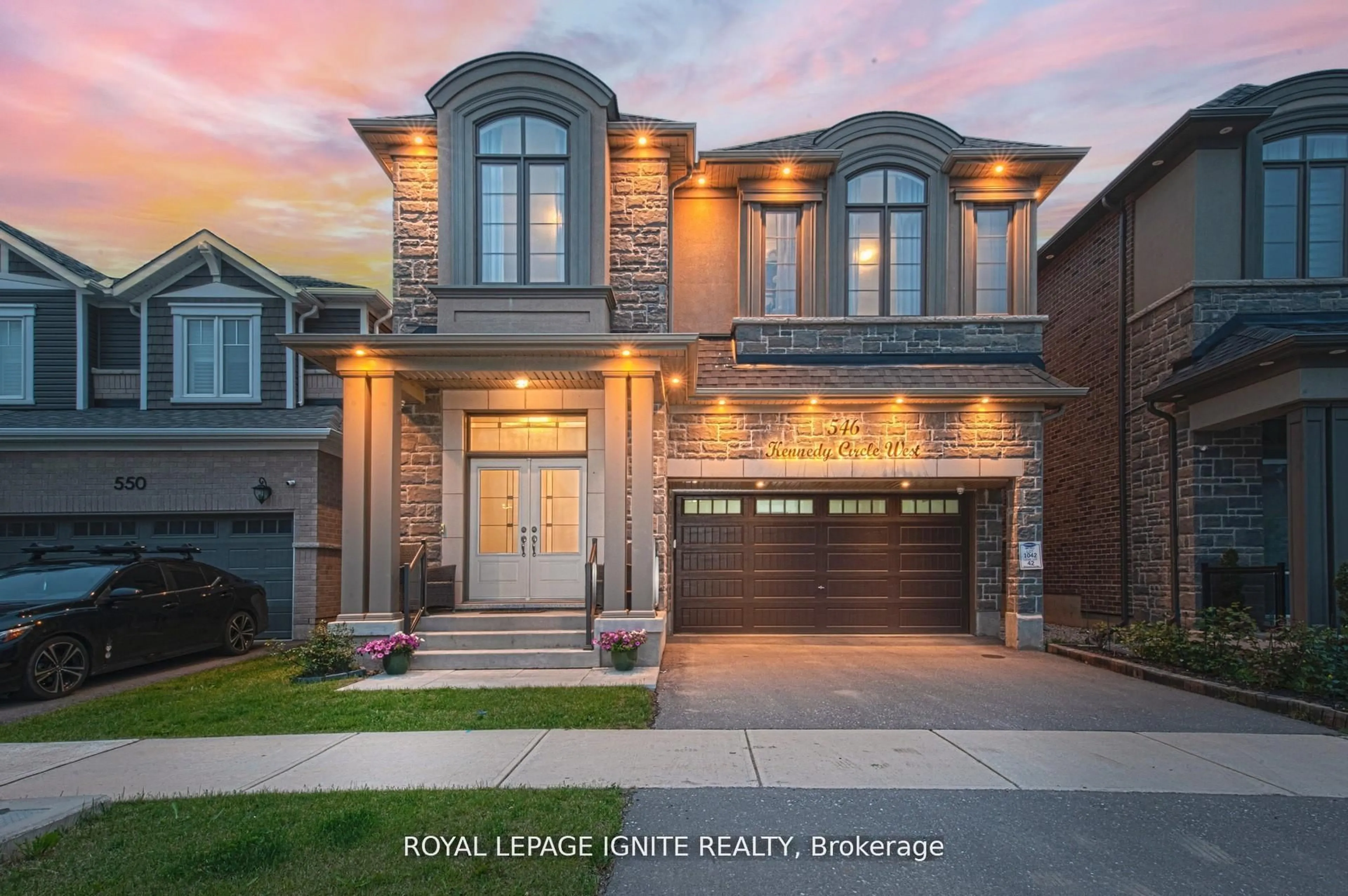 Home with brick exterior material, street for 546 Kennedy Circ, Milton Ontario L9E 1P9