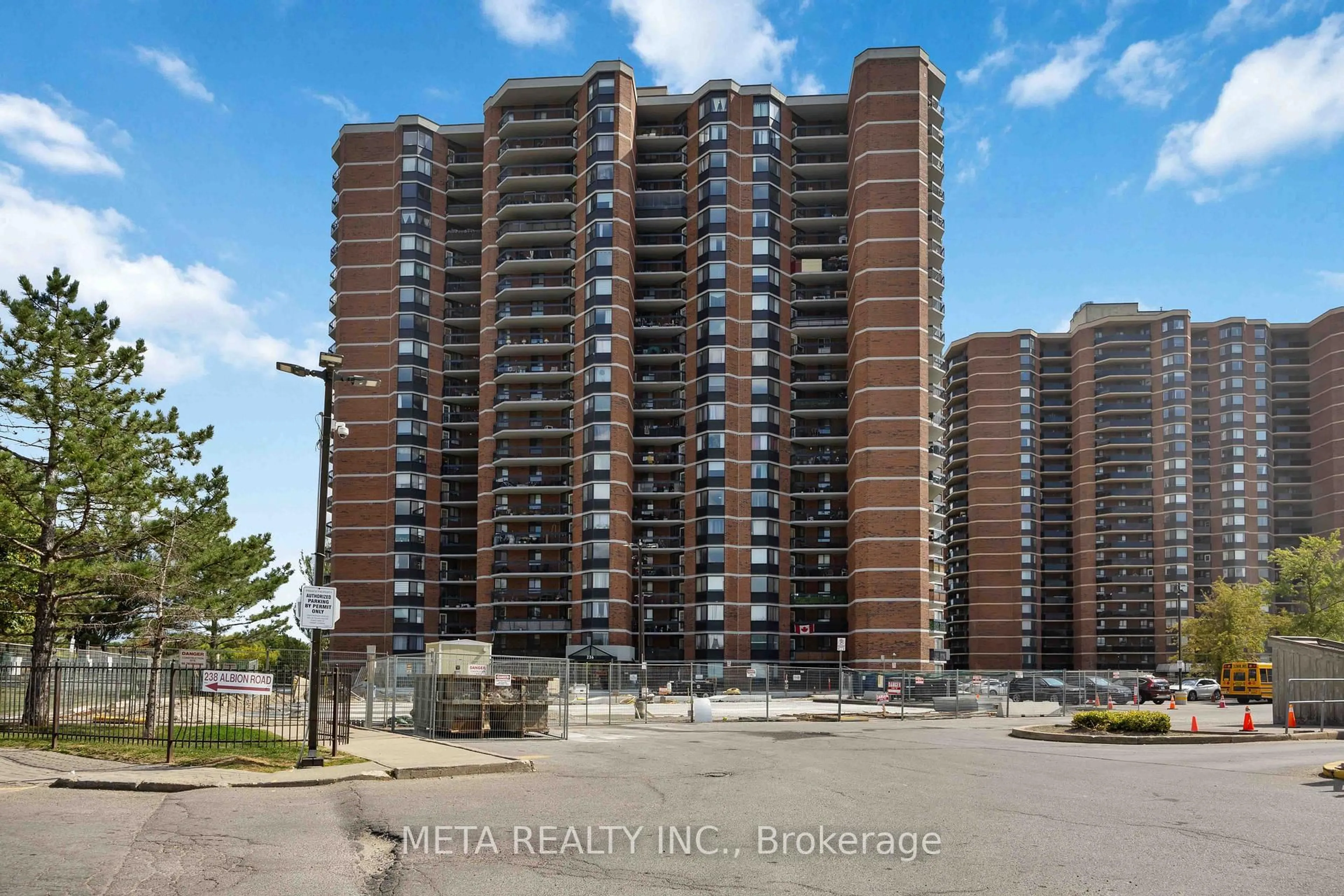 A pic from outside/outdoor area/front of a property/back of a property/a pic from drone, unknown for 236 Albion Rd #604, Toronto Ontario M9W 6A6