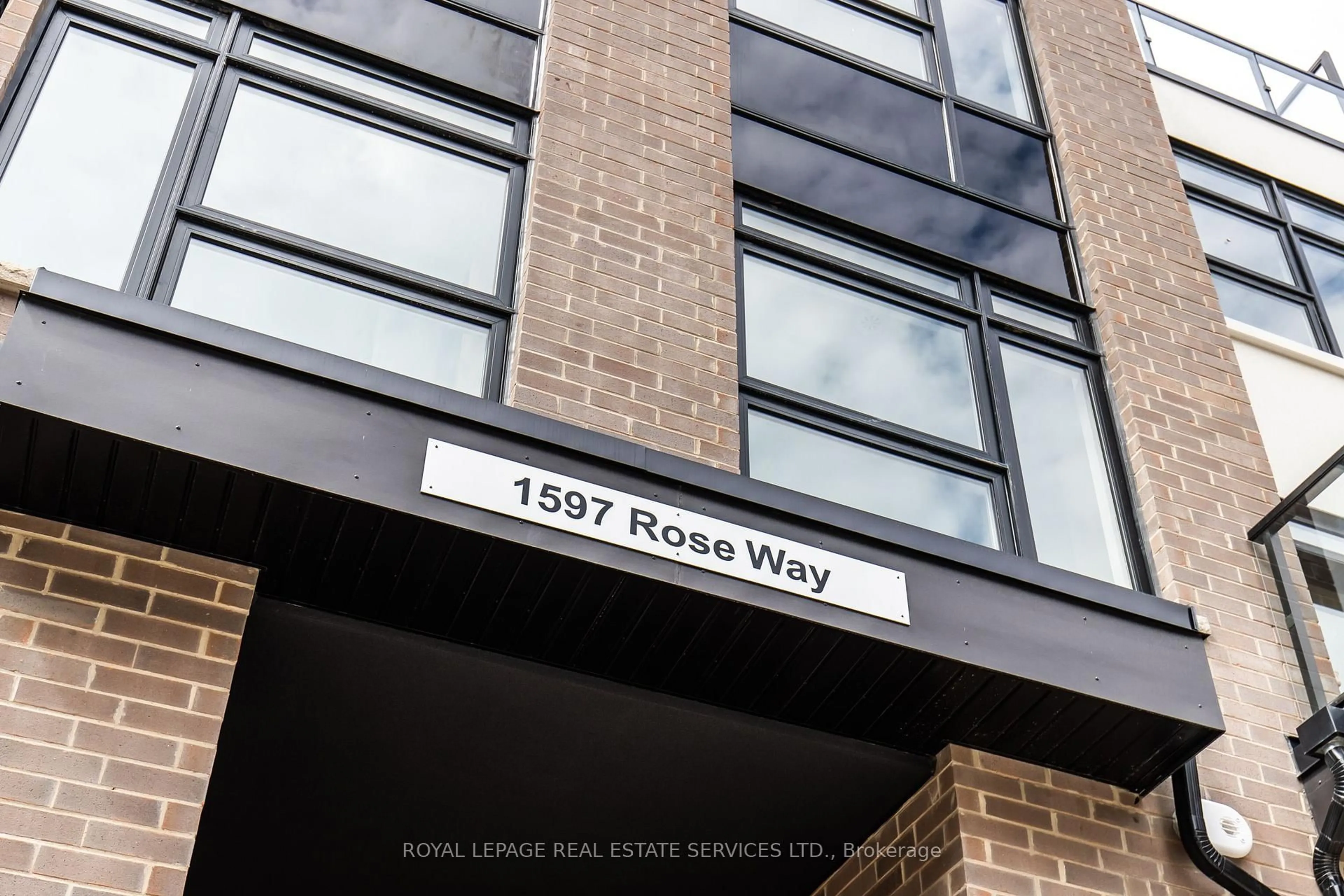 Unknown for 1597 Rose Way #112, Milton Ontario L9E 1N4