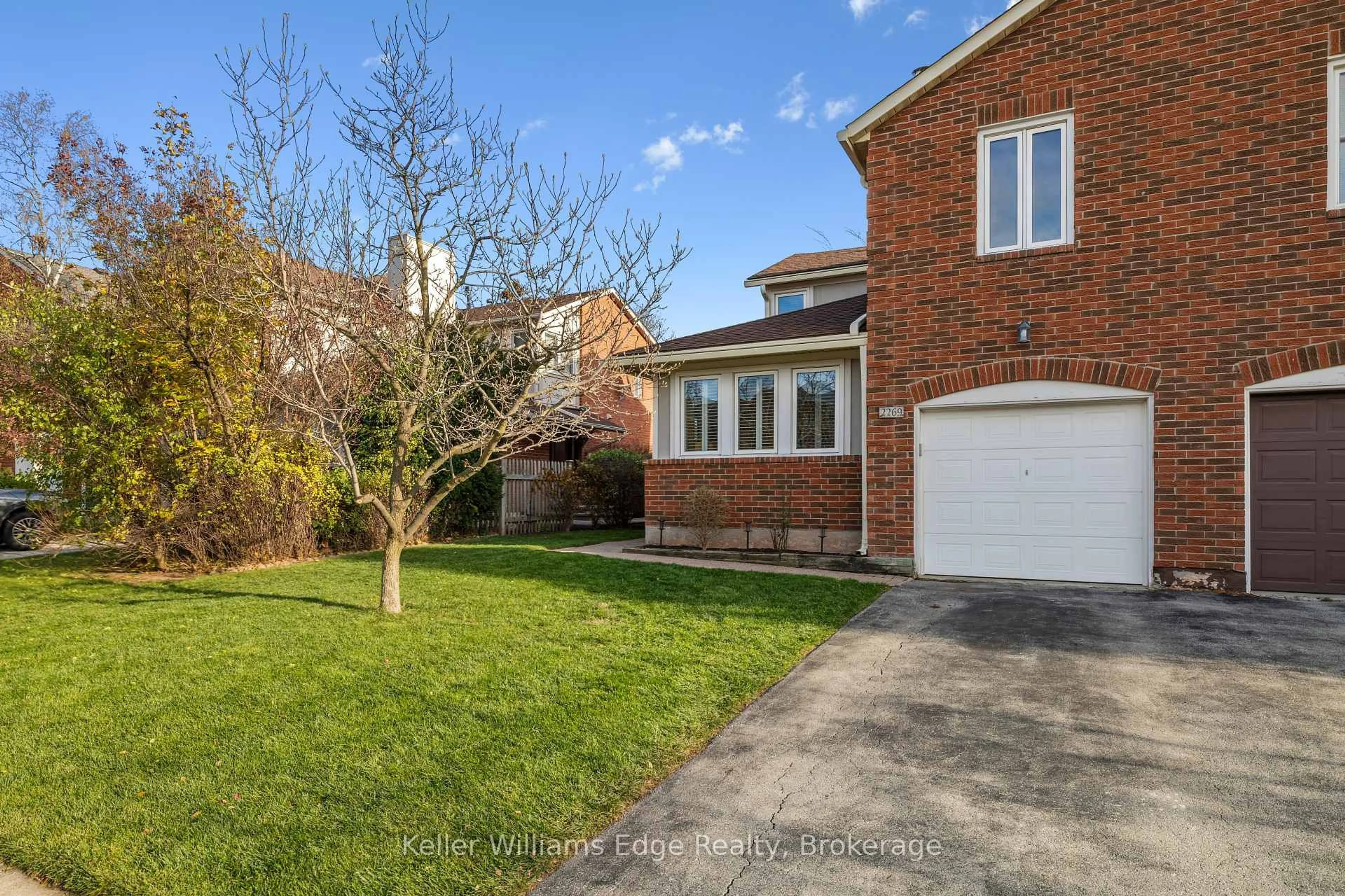 Home with brick exterior material, street for 2269 Margot St, Oakville Ontario L6H 3M6