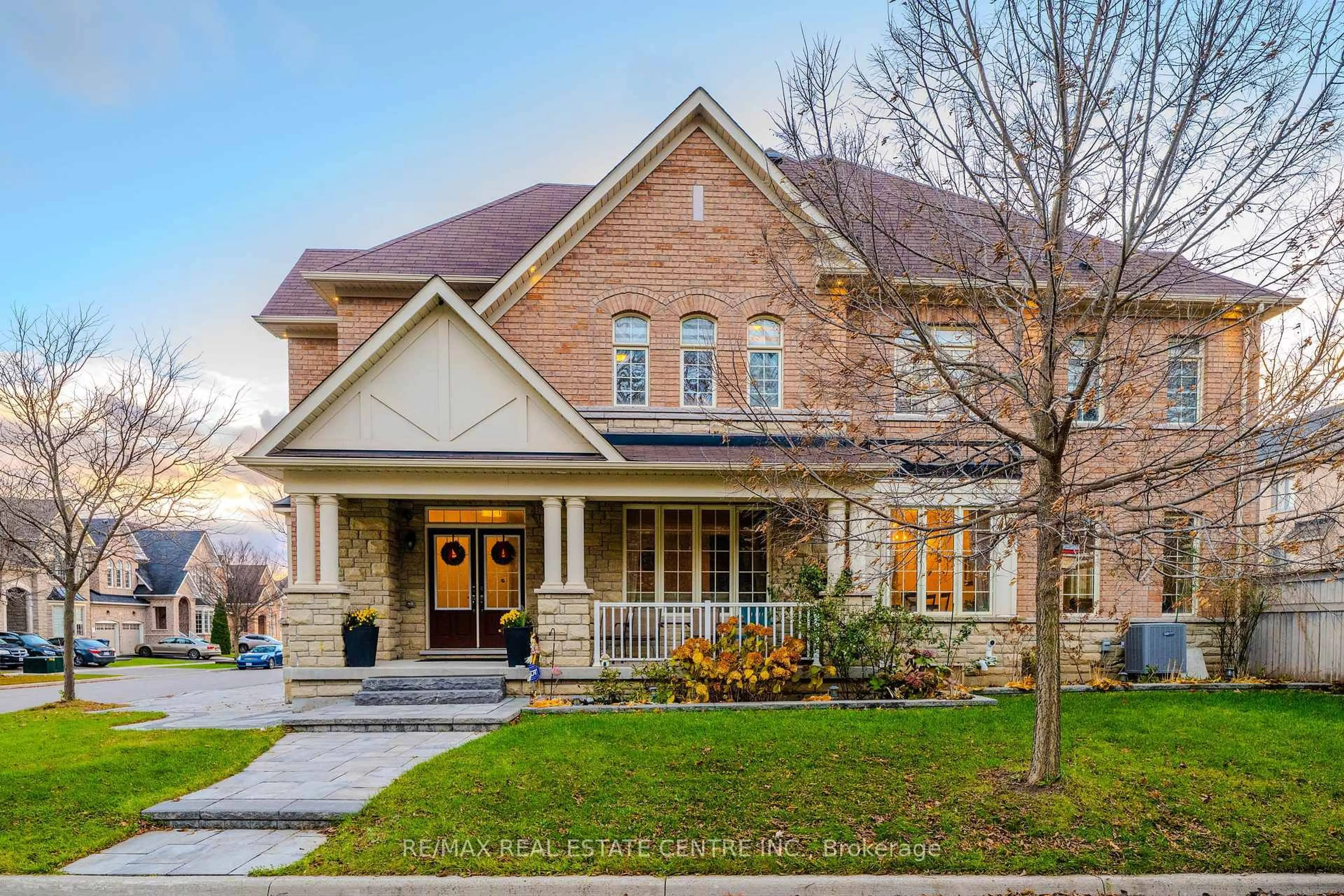 Home with brick exterior material, street for 11 Mistyglen Cres, Brampton Ontario L6Y 0X2
