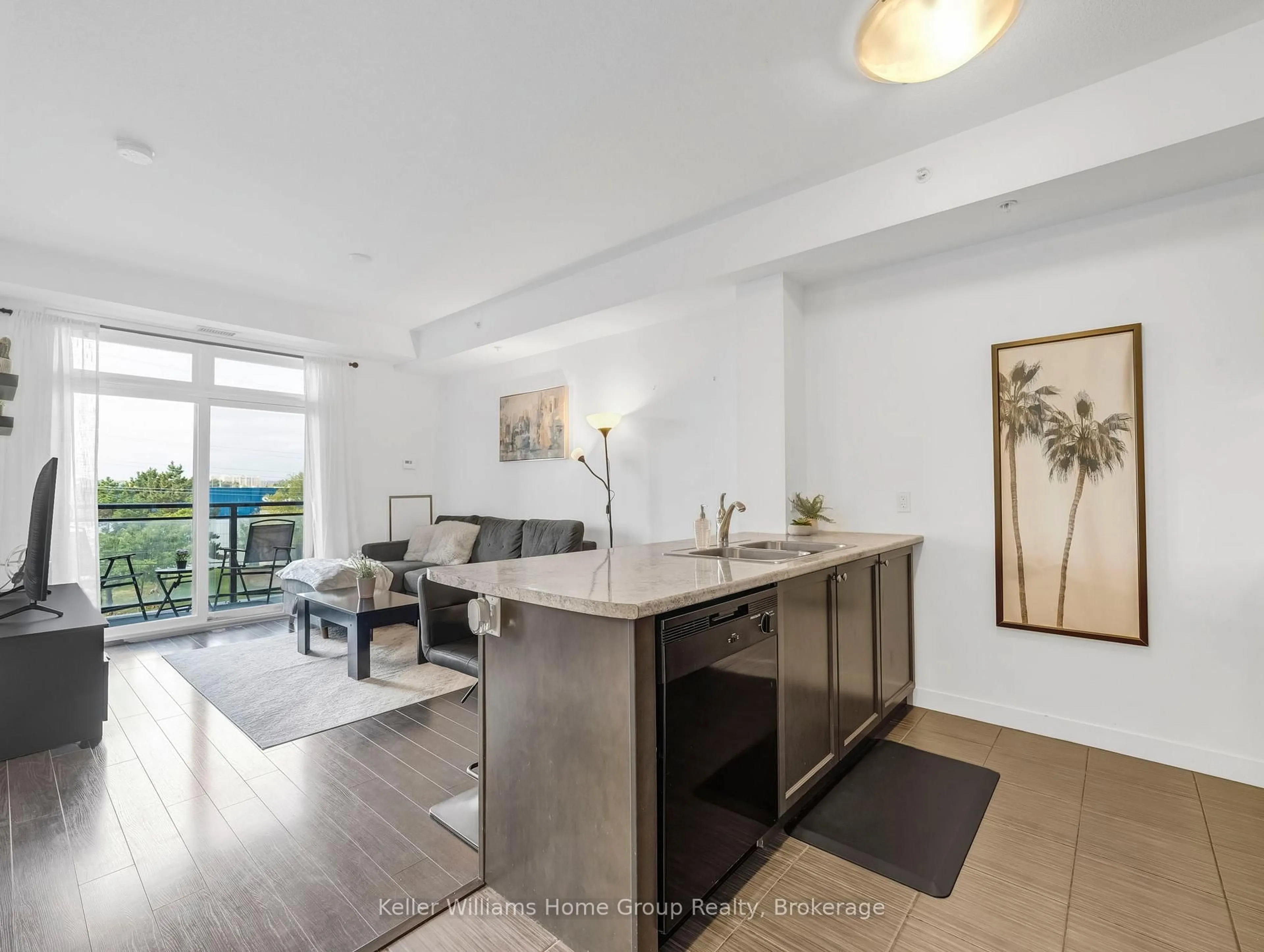 Open concept kitchen, unknown for 5020 Corporate Dr #308, Burlington Ontario L7L 0H7