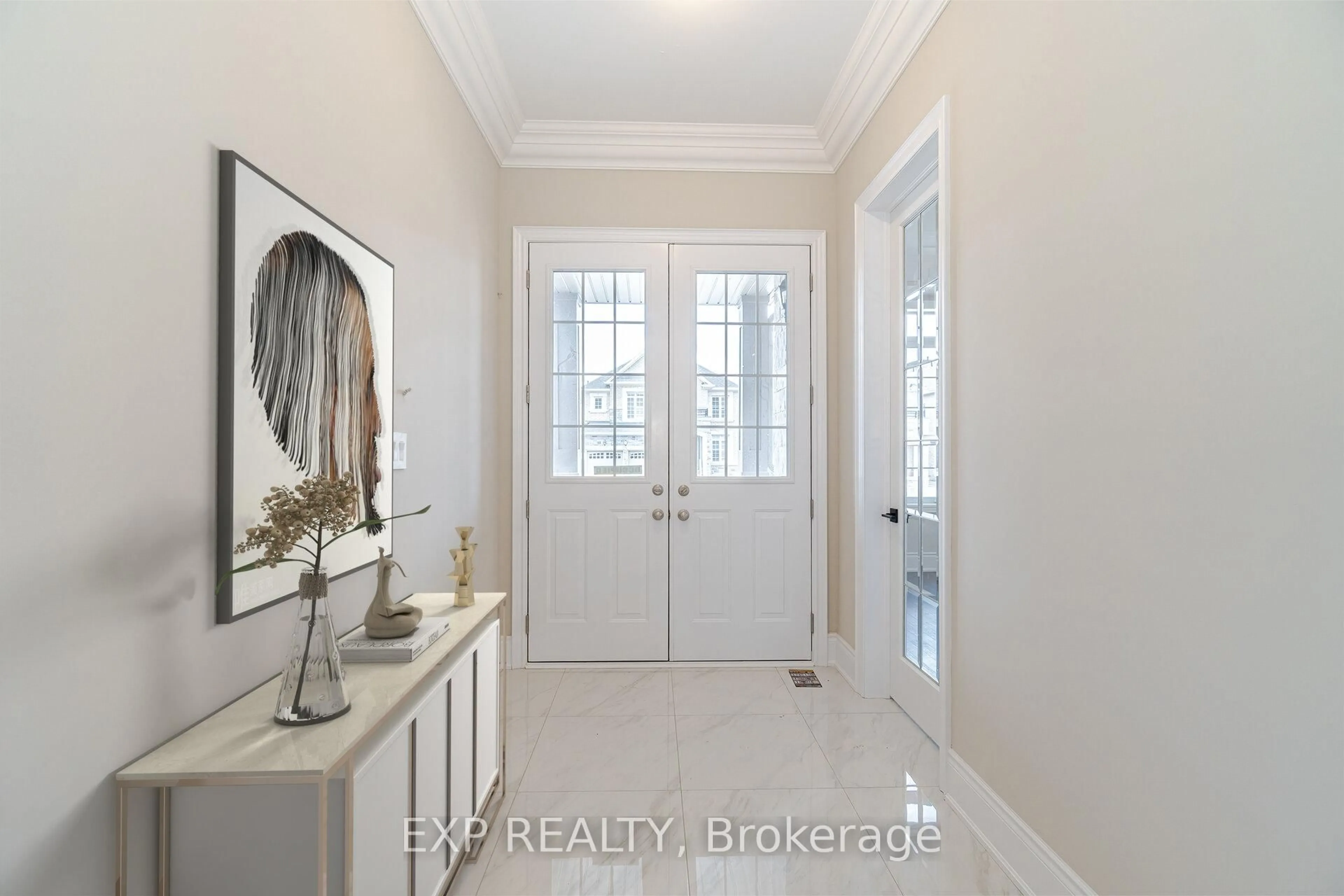 Indoor entryway for 91 Clockwork Dr, Brampton Ontario L7A 0C3