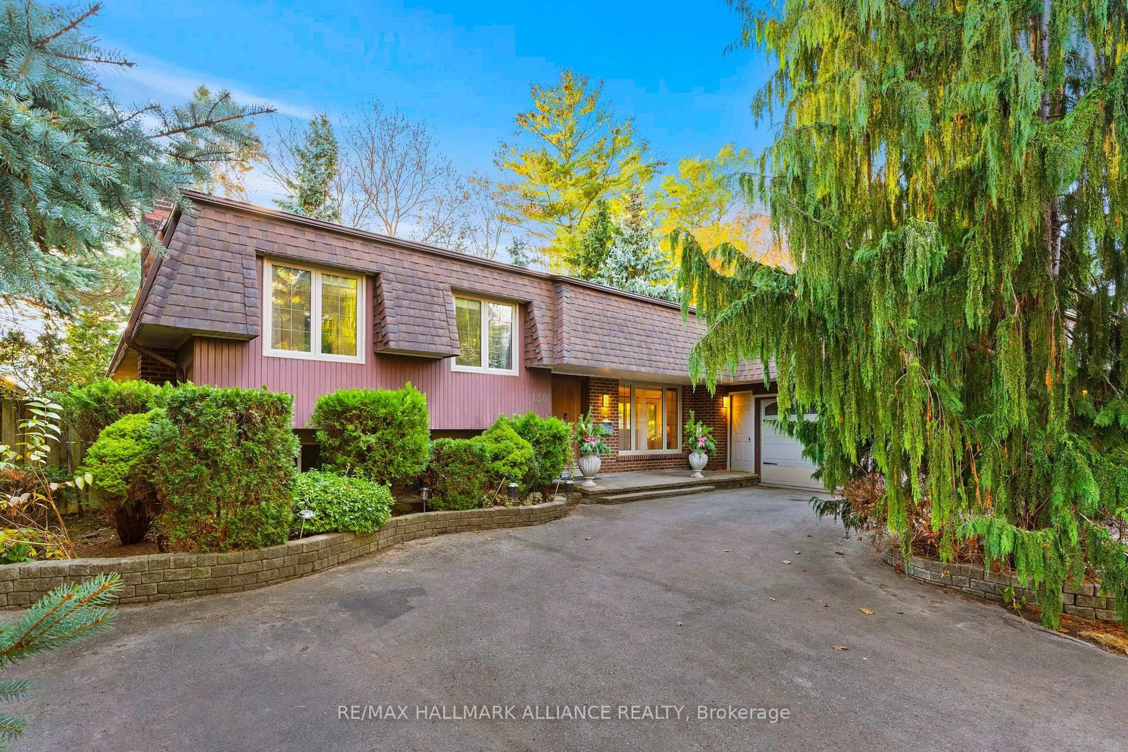 Unknown for 130 Tavistock Sq, Oakville Ontario L6K 2V2