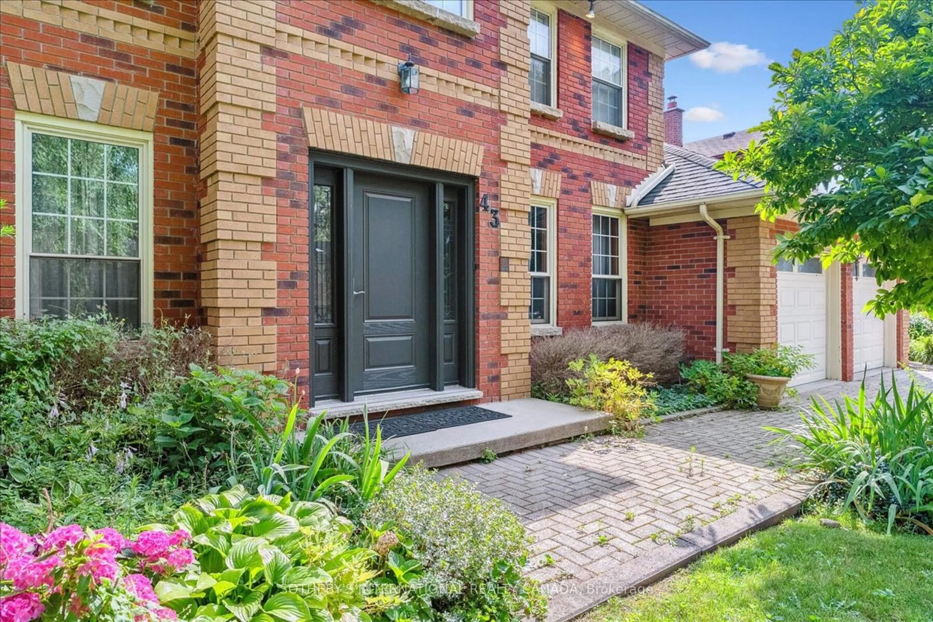 Home with brick exterior material, street for 43 Shore Gardens, Oakville Ontario L6L 5Z2