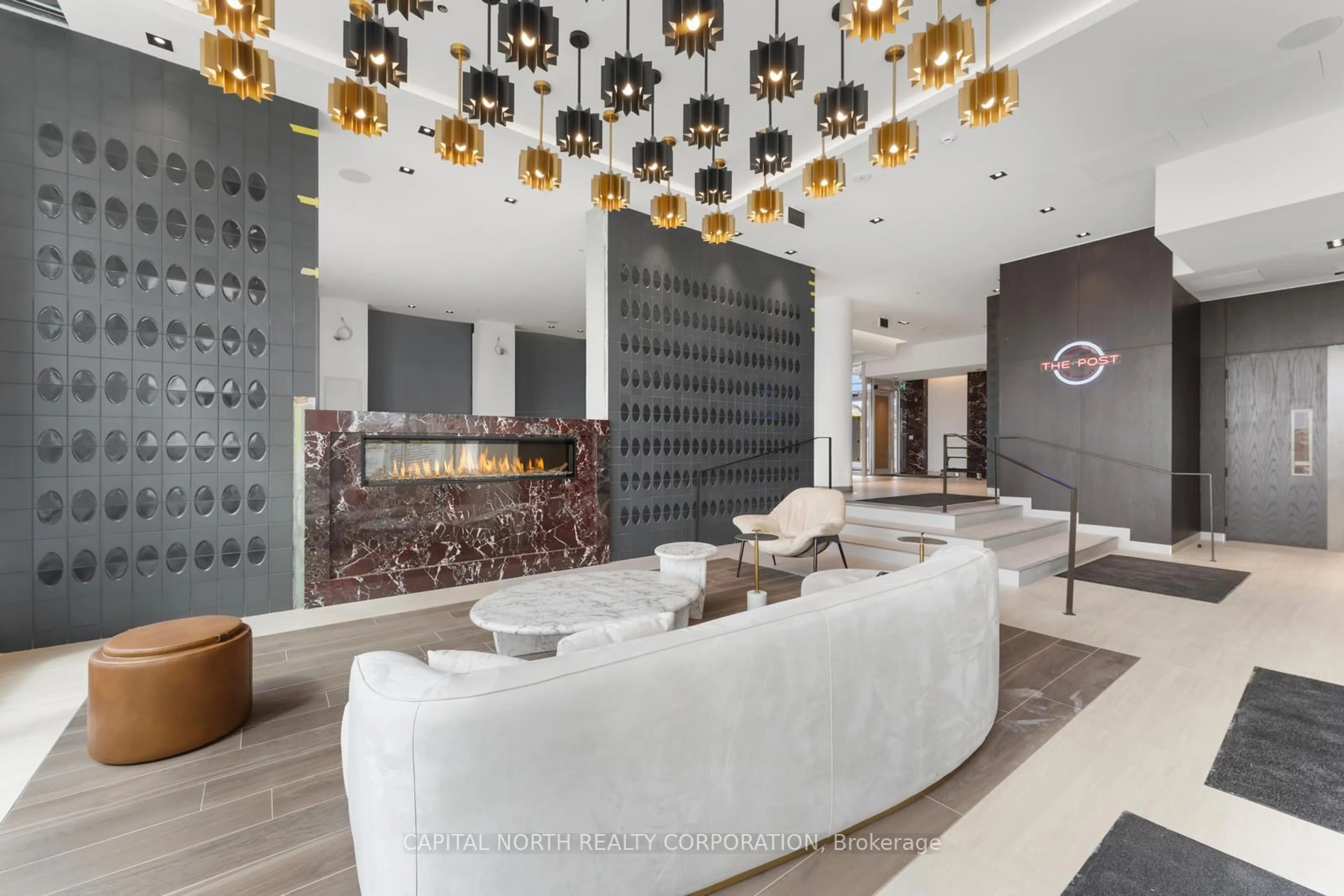 Lobby for 412 Silver Maple Rd #422, Oakville Ontario L6H 0S2