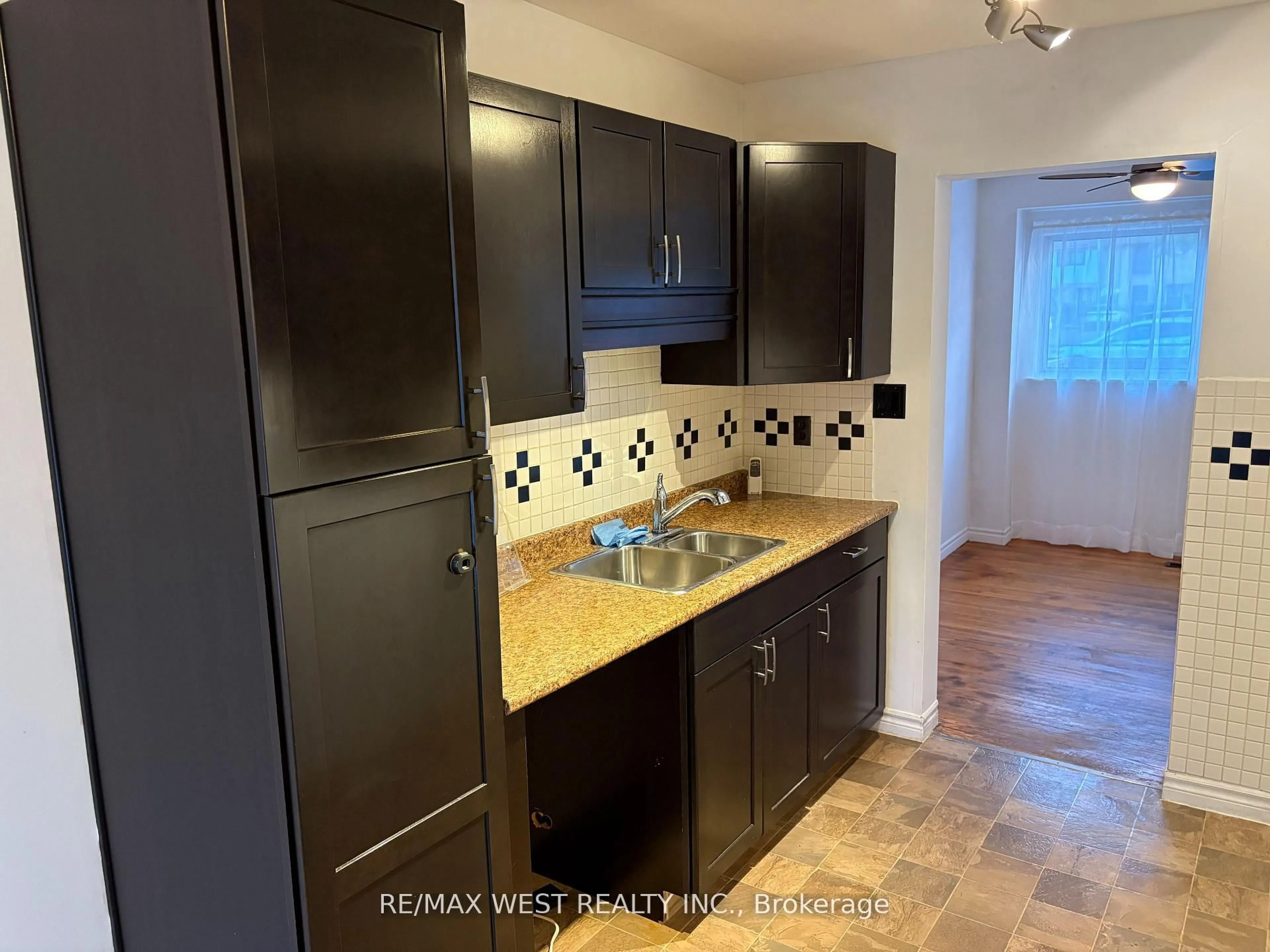 Standard kitchen, ceramic/tile floor for 346 Fleetwood Cres #37, Brampton Ontario L6T 2E7