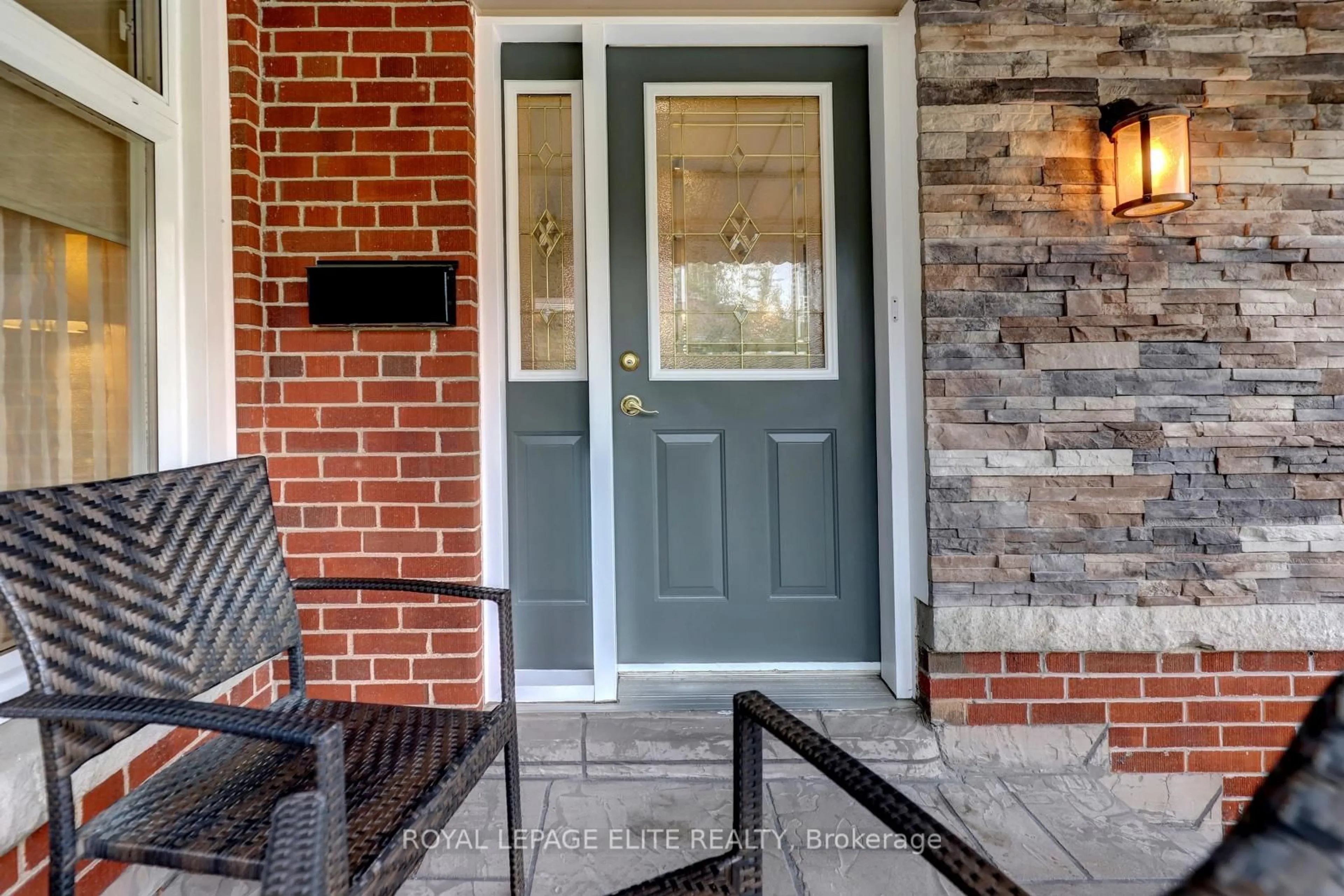 Unknown for 39 Sealcove Dr, Toronto Ontario M9C 2C7