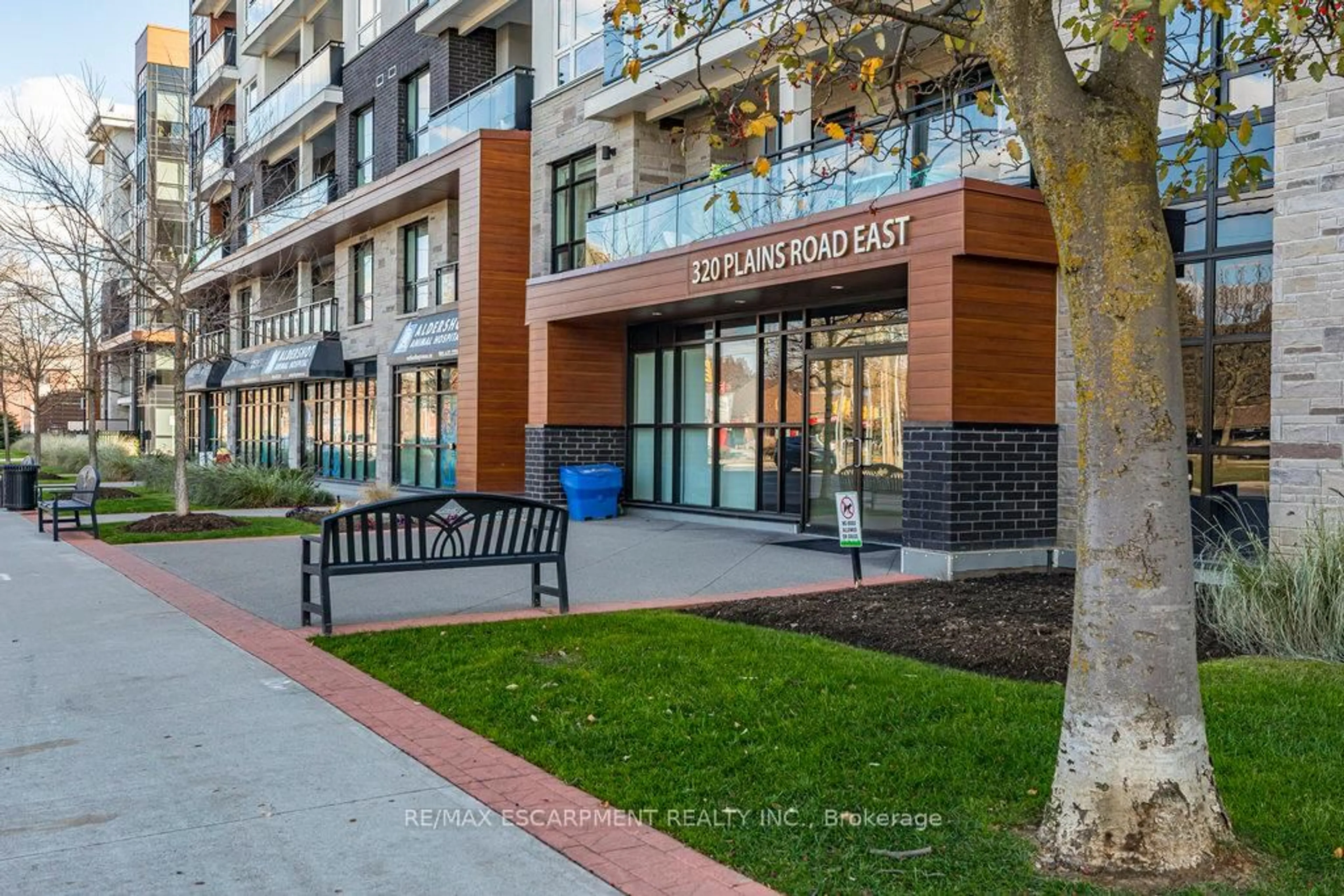 Unknown for 320 Plains Rd #616, Burlington Ontario L7T 0C1