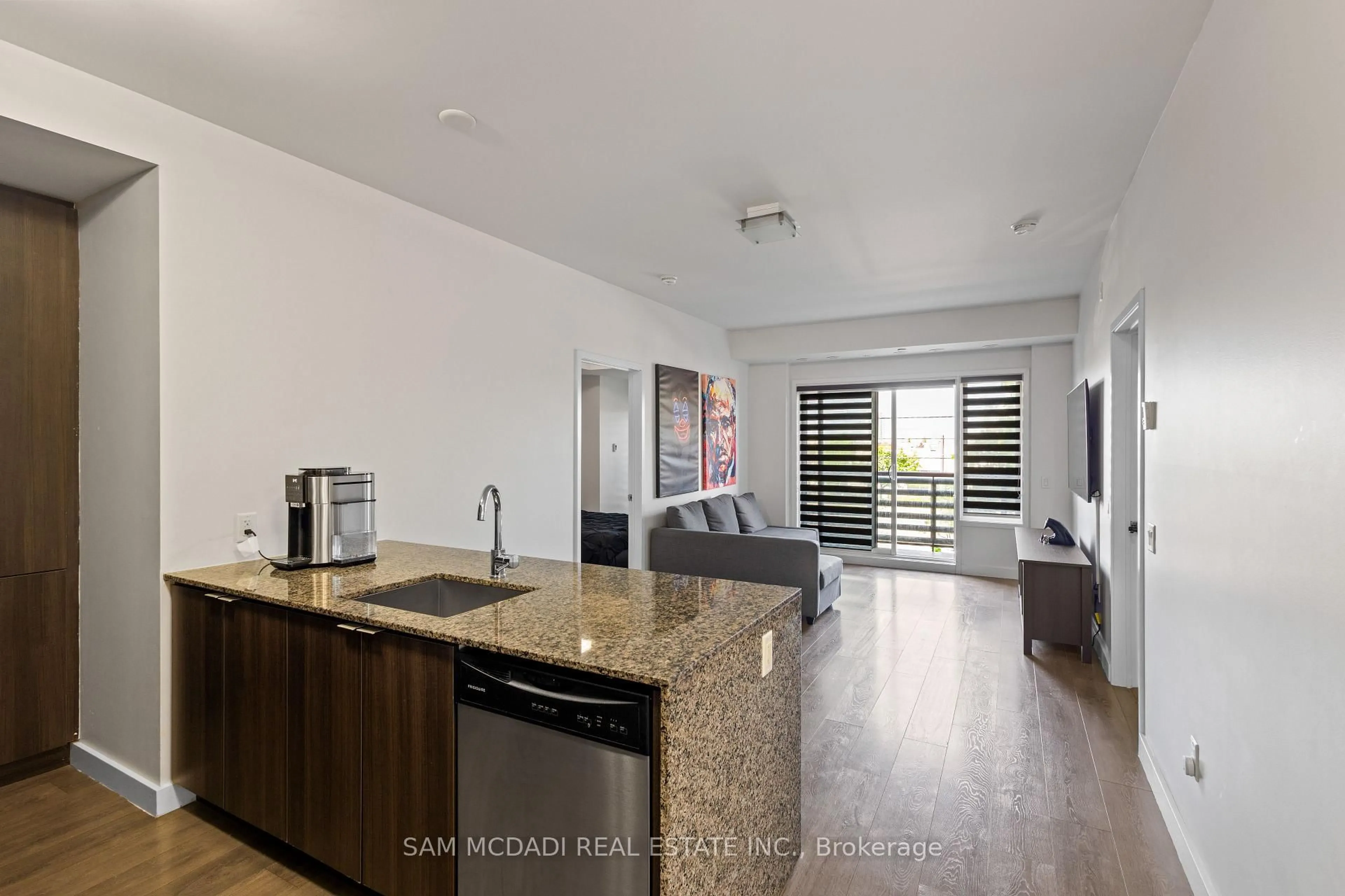 Open concept kitchen, unknown for 5025 Harvard Rd #211, Mississauga Ontario L5M 0W6