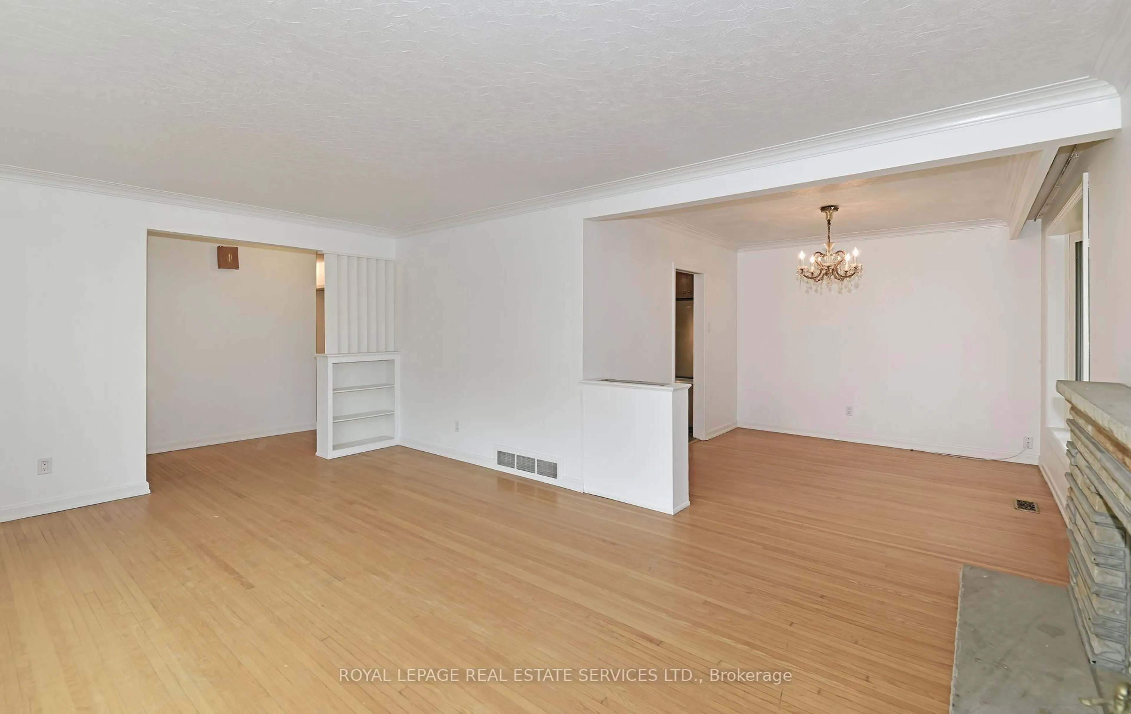 A pic of a room for 3 Kellogg St, Toronto Ontario M8Z 4C6