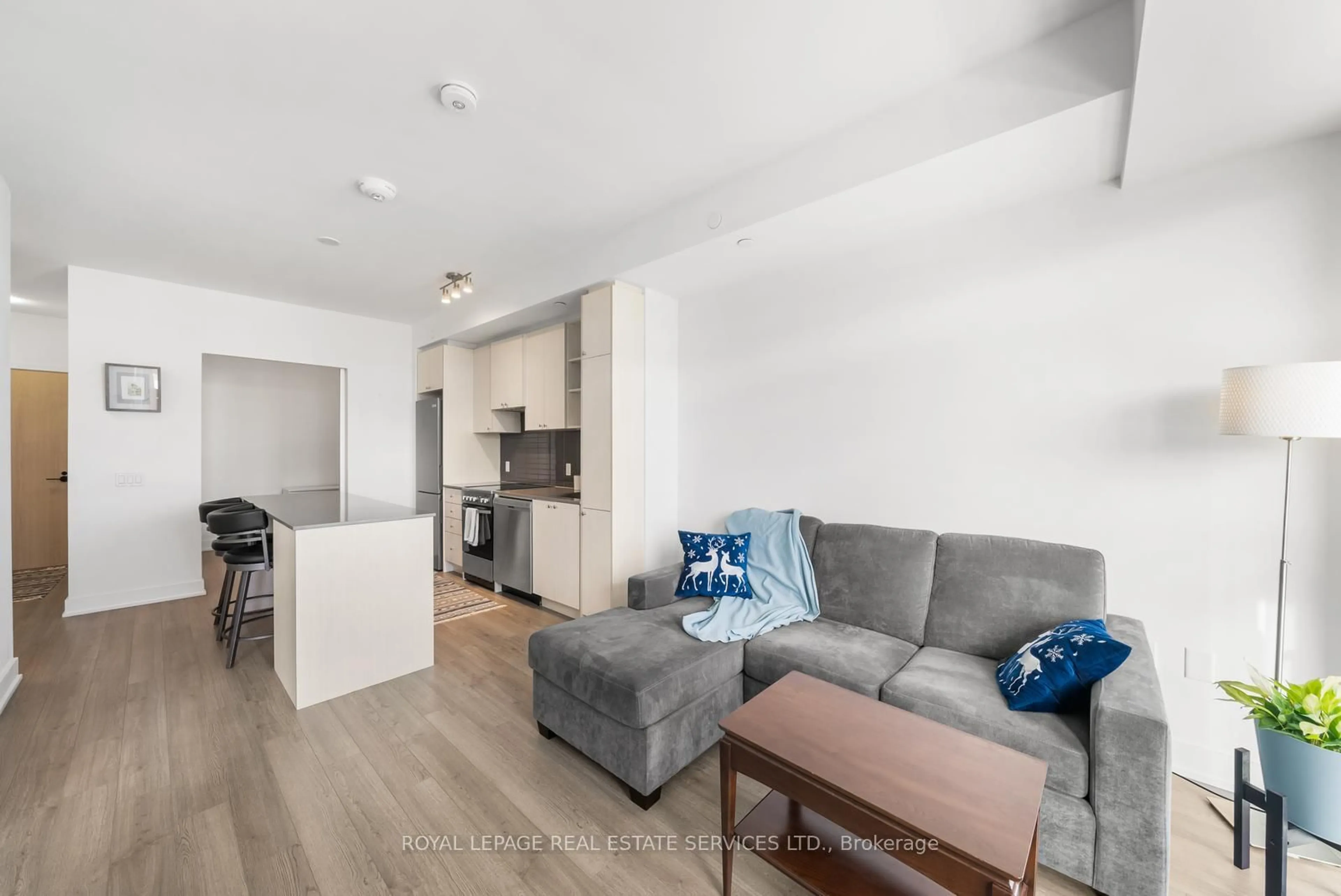 Living room with furniture, unknown for 50 George Butchart Dr #812, Toronto Ontario M3K 0C9