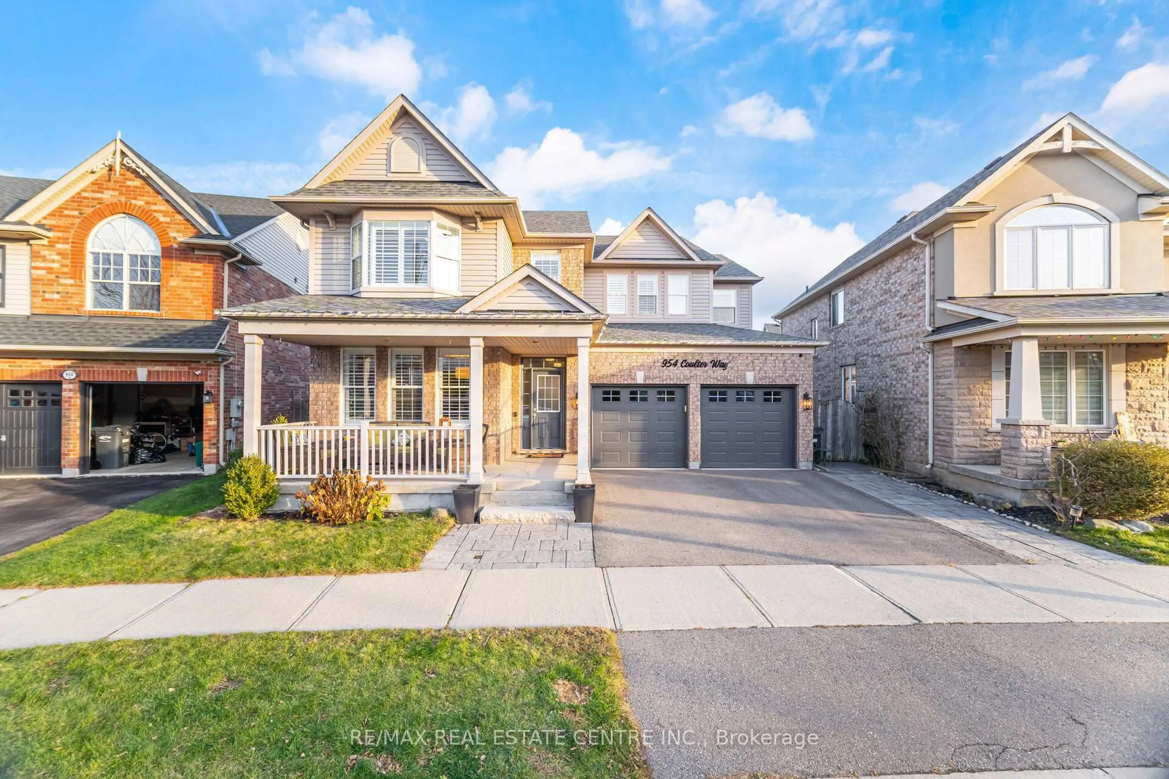 Home with brick exterior material, street for 954 Coulter Way, Milton Ontario L9T 6X5