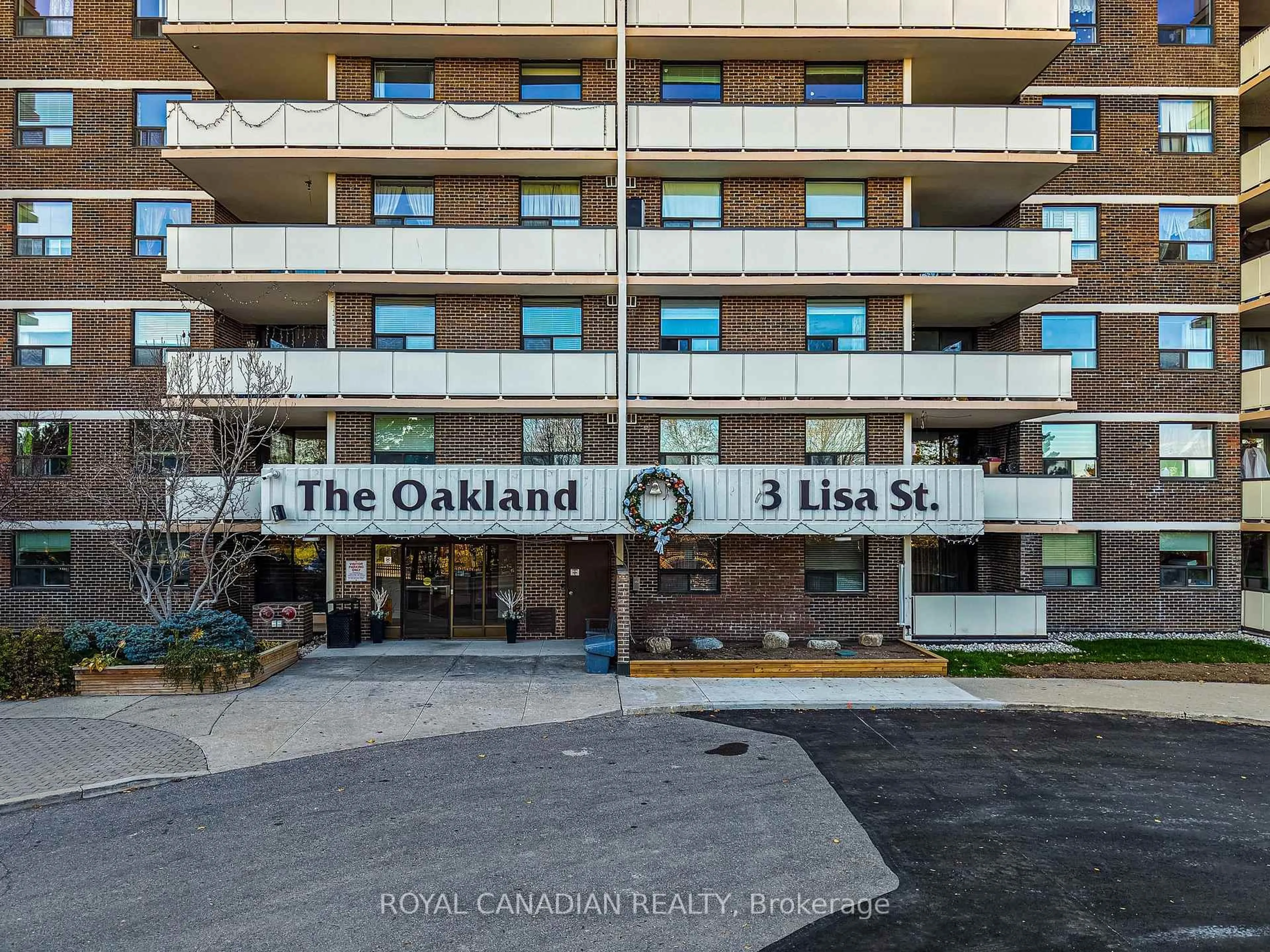 Unknown for 3 Lisa St #512, Brampton Ontario L6T 4A2