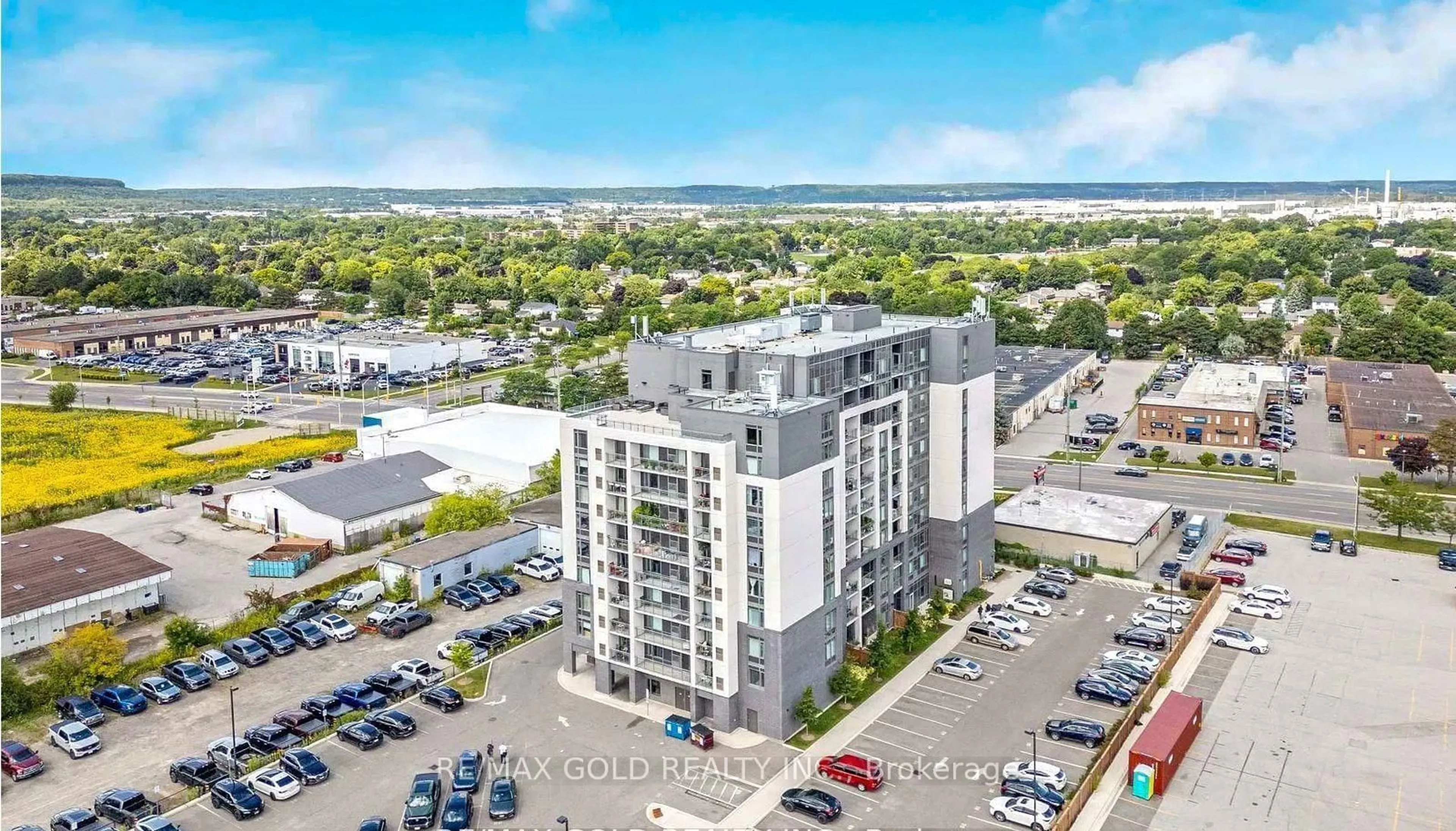 A pic from outside/outdoor area/front of a property/back of a property/a pic from drone, city buildings view from balcony for 716 Main St #807, Milton Ontario L9T 3P6