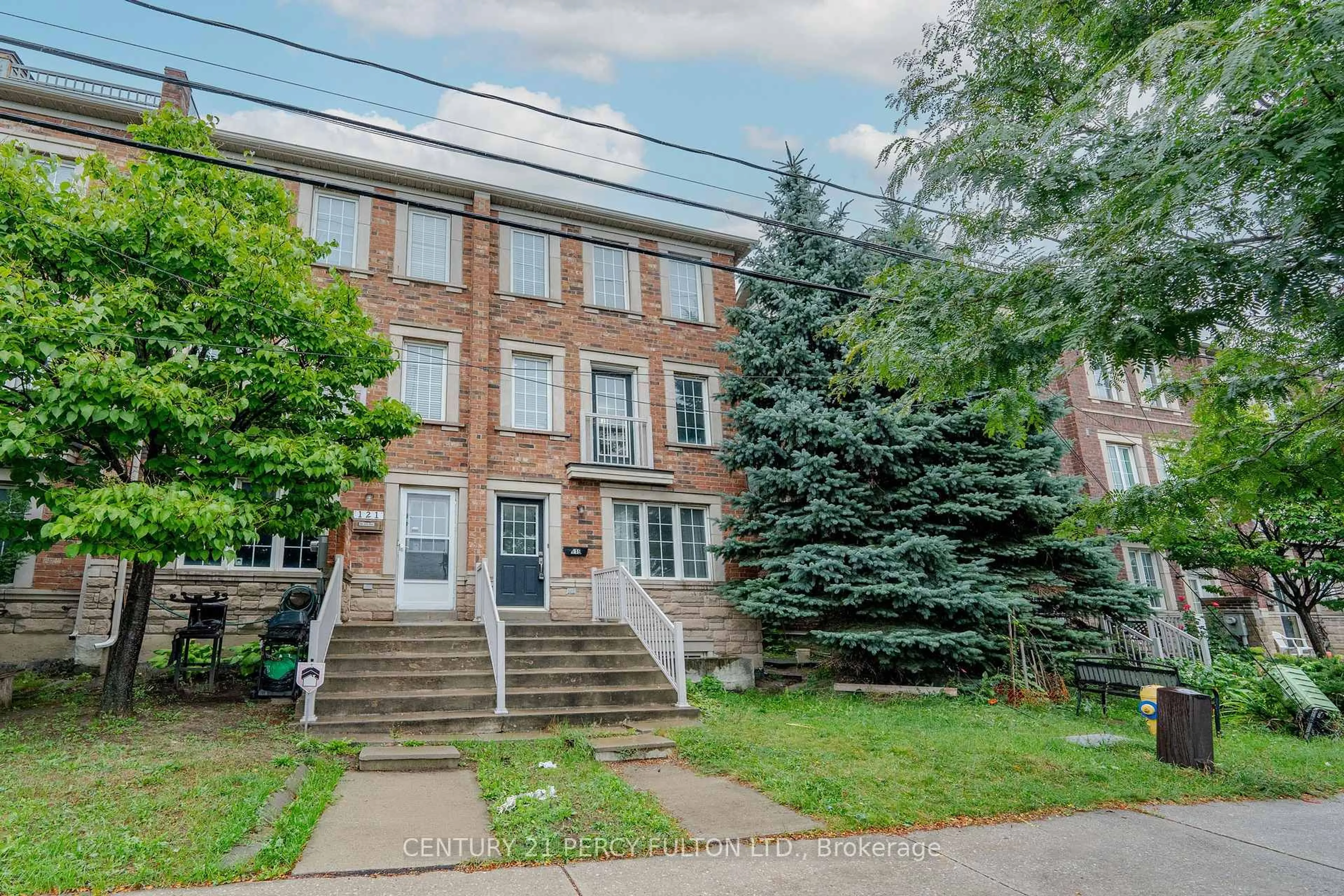 Home with brick exterior material, street for 119 Torbarrie Rd, Toronto Ontario M3L 1G8