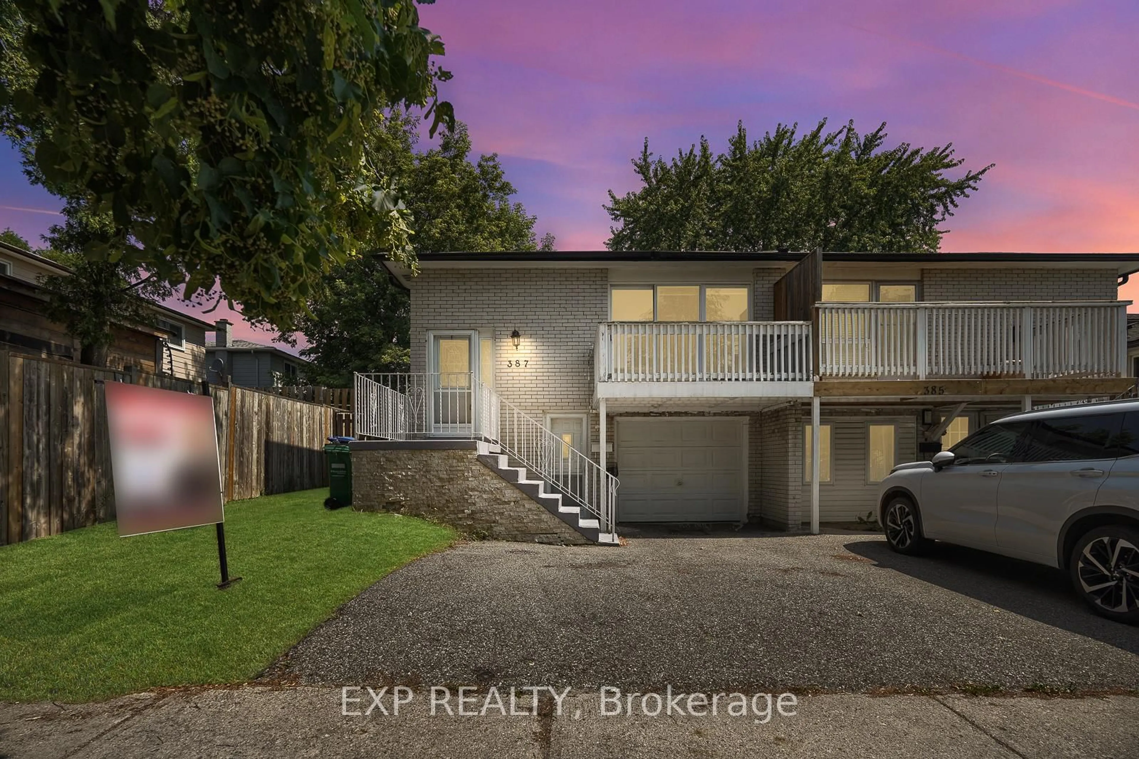 A pic from outside/outdoor area/front of a property/back of a property/a pic from drone, street for 387 Archdekin Dr, Brampton Ontario L6V 3E9