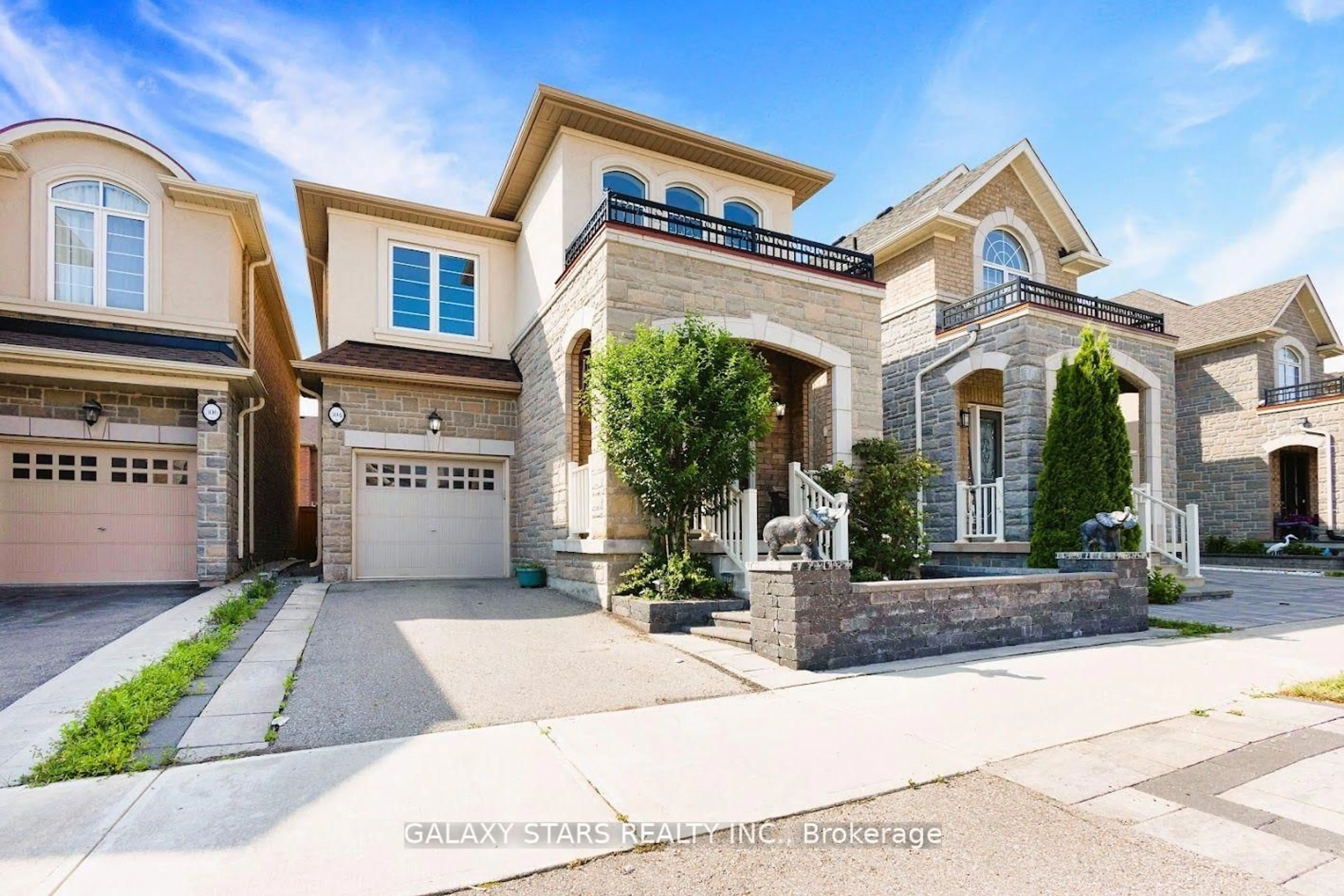 Home with brick exterior material, street for 304 Buick Blvd, Brampton Ontario L7A 4L8