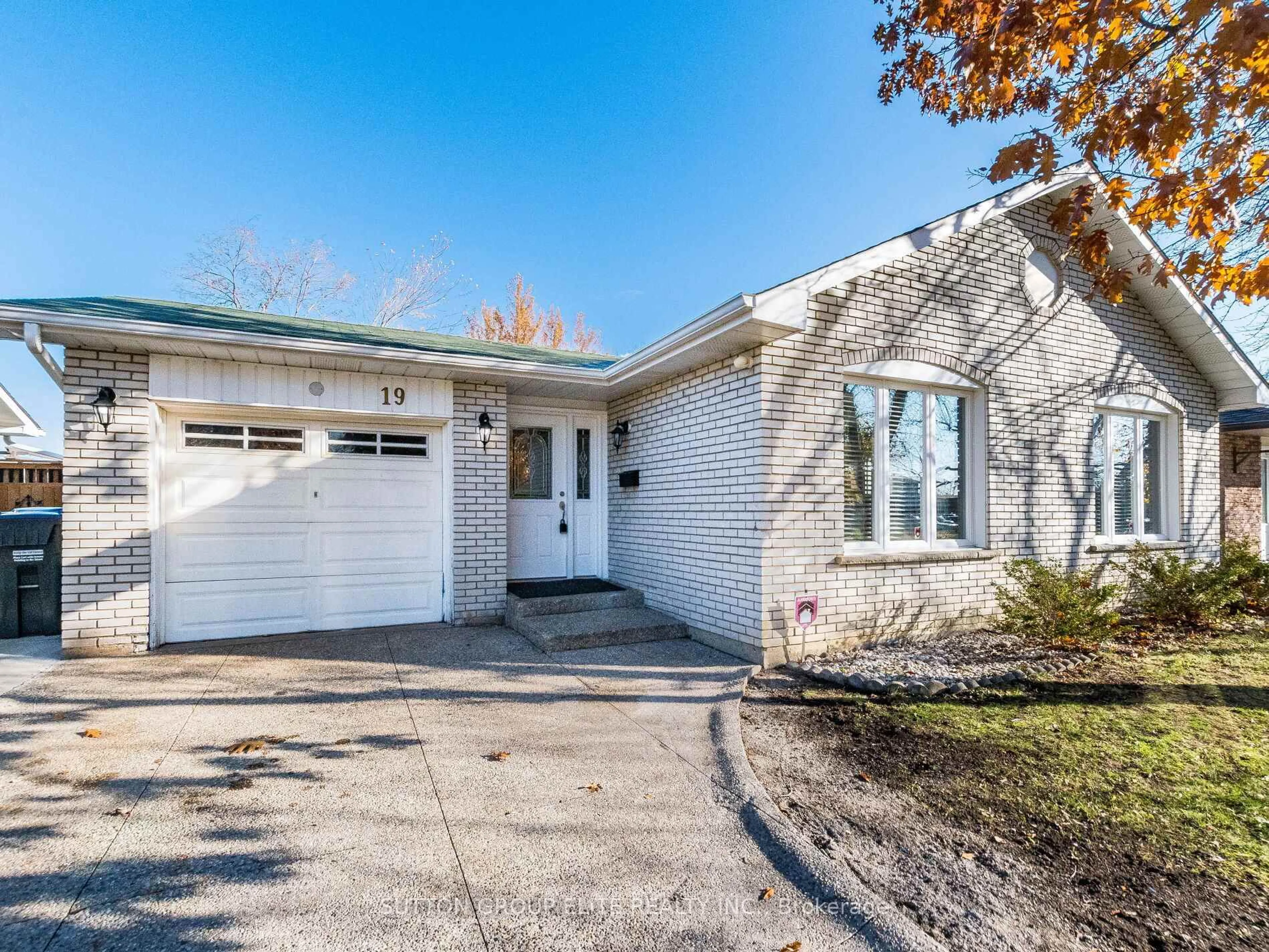 Home with brick exterior material, street for 19 Glenforest Rd, Brampton Ontario L6S 1L8