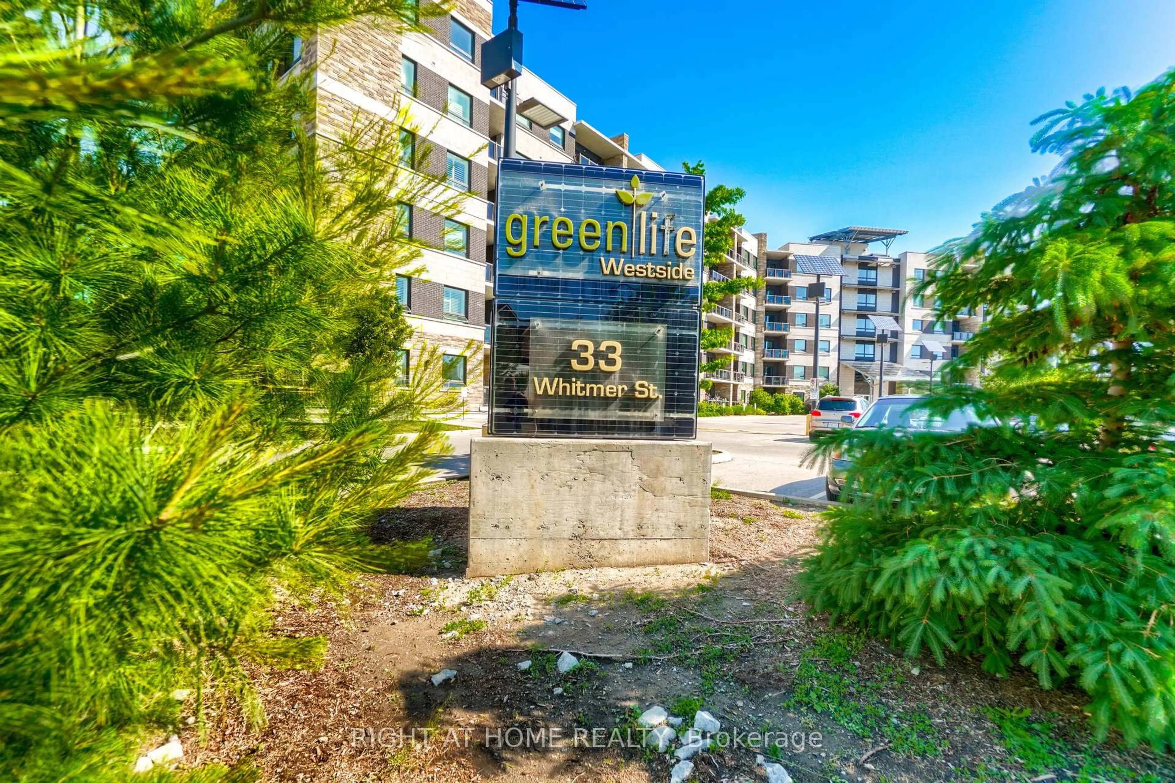 Unknown for 33 Whitmer St #408, Milton Ontario L9T 8P9